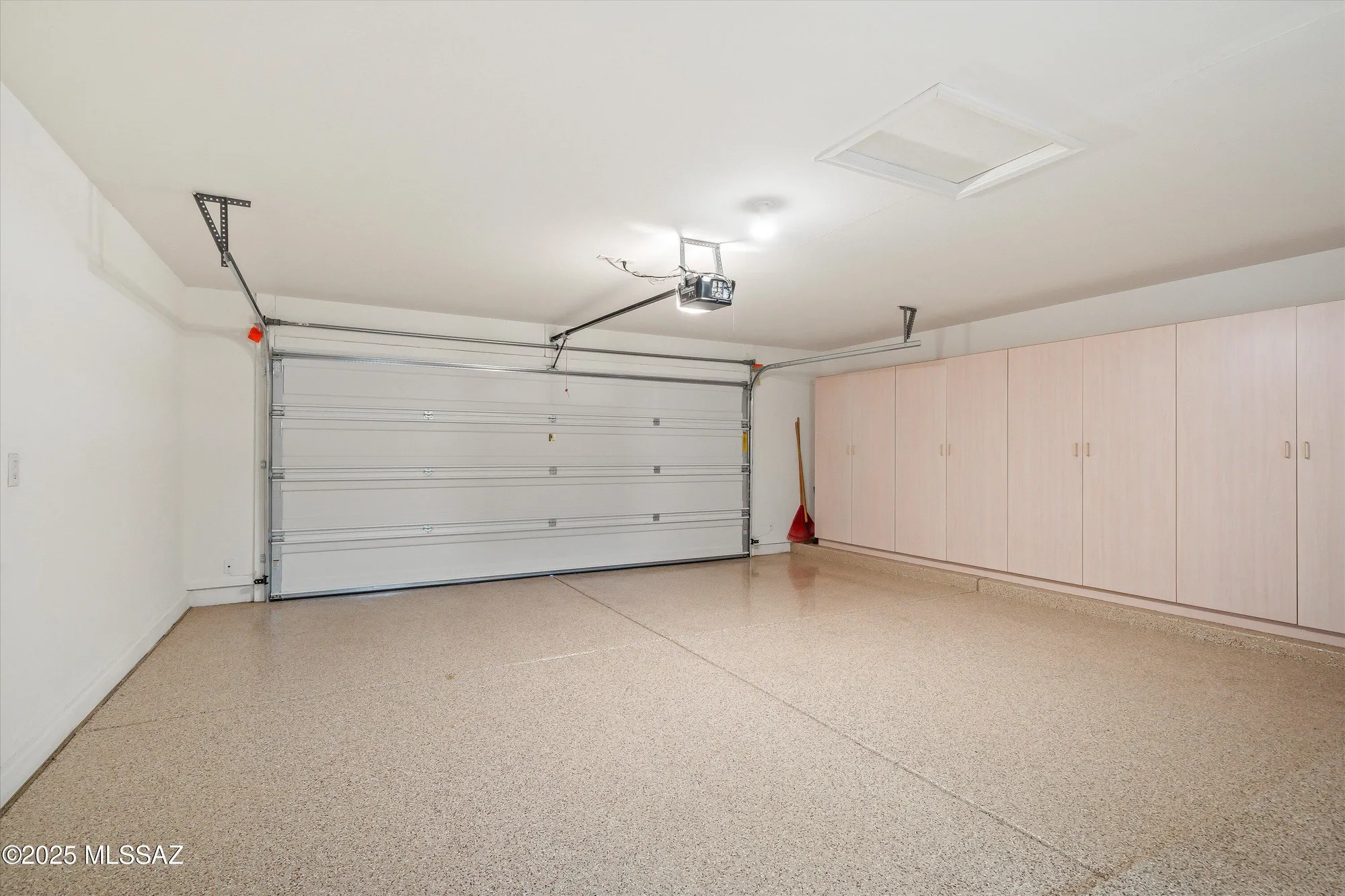 Property Slideshow image 45 of 51 | 65815 e desert sands dr, Saddlebrooke, AZ, 85739