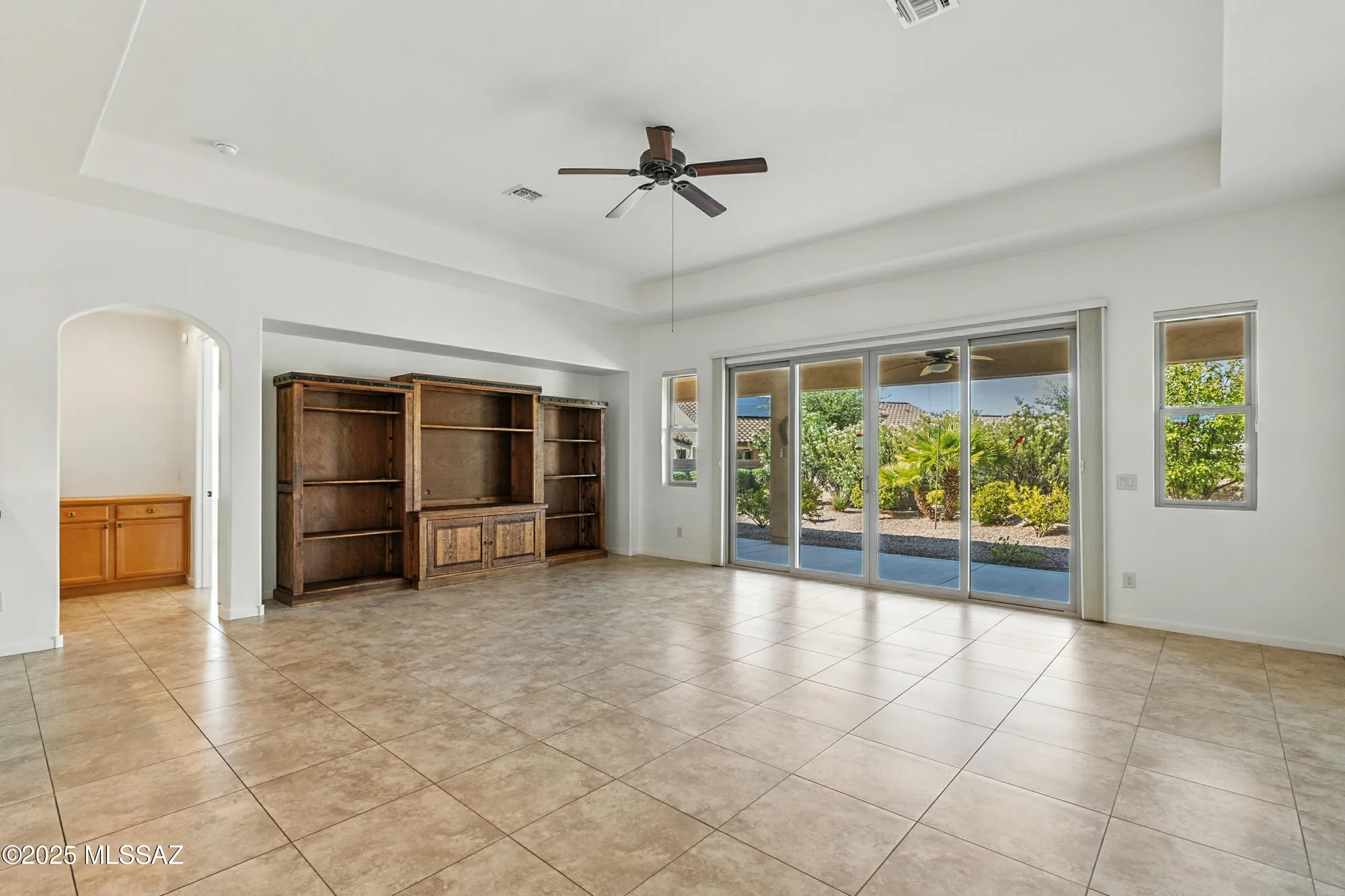 Property Slideshow image 10 of 50 | 1979 e orinda ln, Green Valley, AZ, 85614