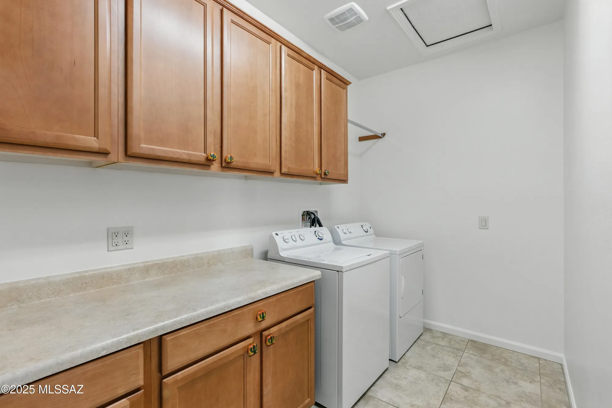 Property Slideshow image 38 of 50 | 1979 e orinda ln, Green Valley, AZ, 85614