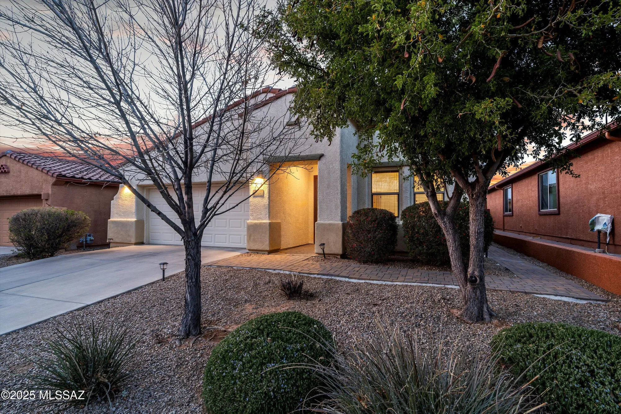 Property Slideshow image 7 of 50 | 13773 e carruthers st, Vail, AZ, 85641