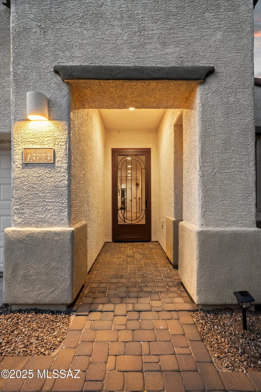 Property Slideshow image 8 of 50 | 13773 e carruthers st, Vail, AZ, 85641