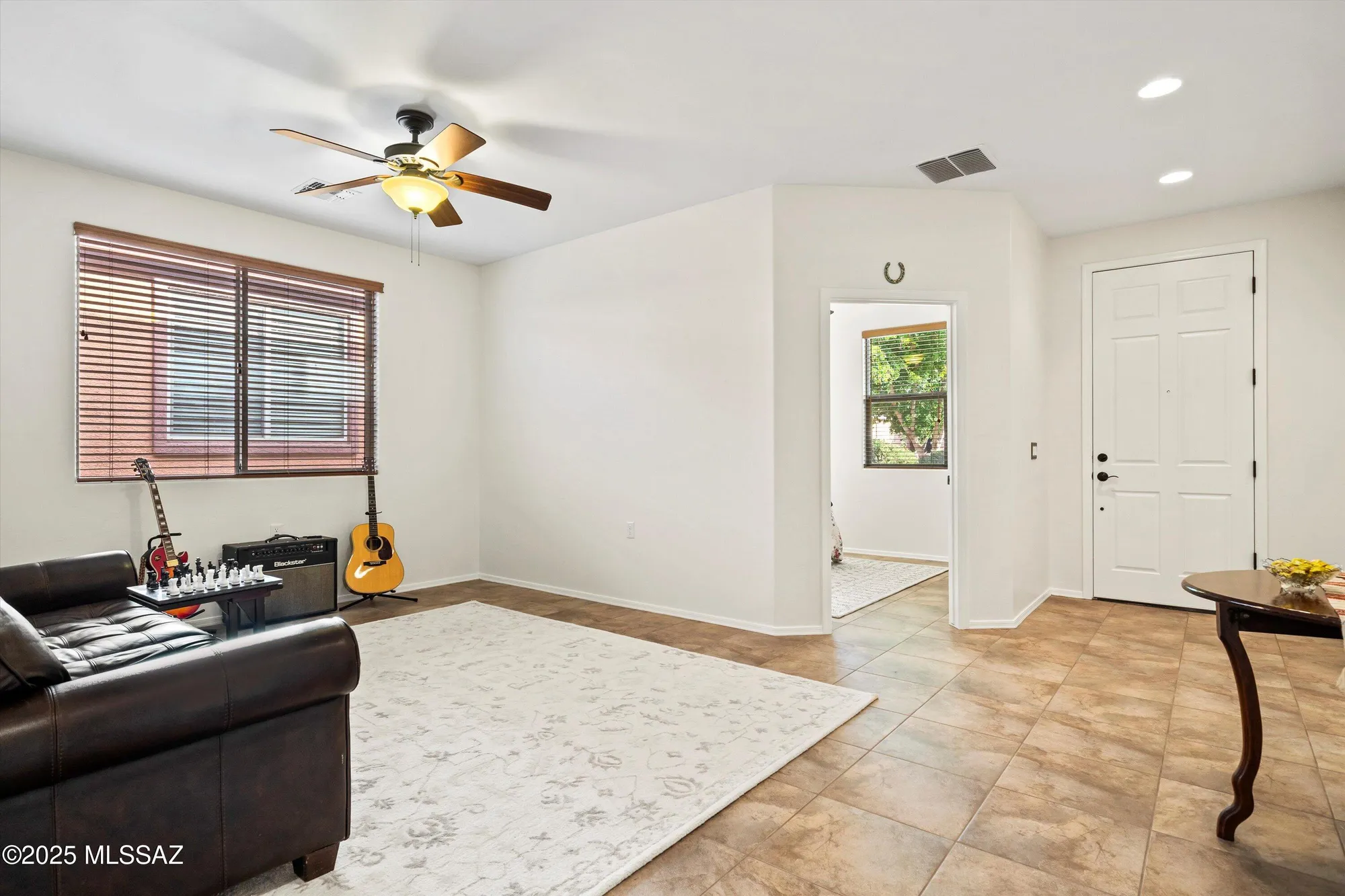 Property Slideshow image 12 of 50 | 13773 e carruthers st, Vail, AZ, 85641