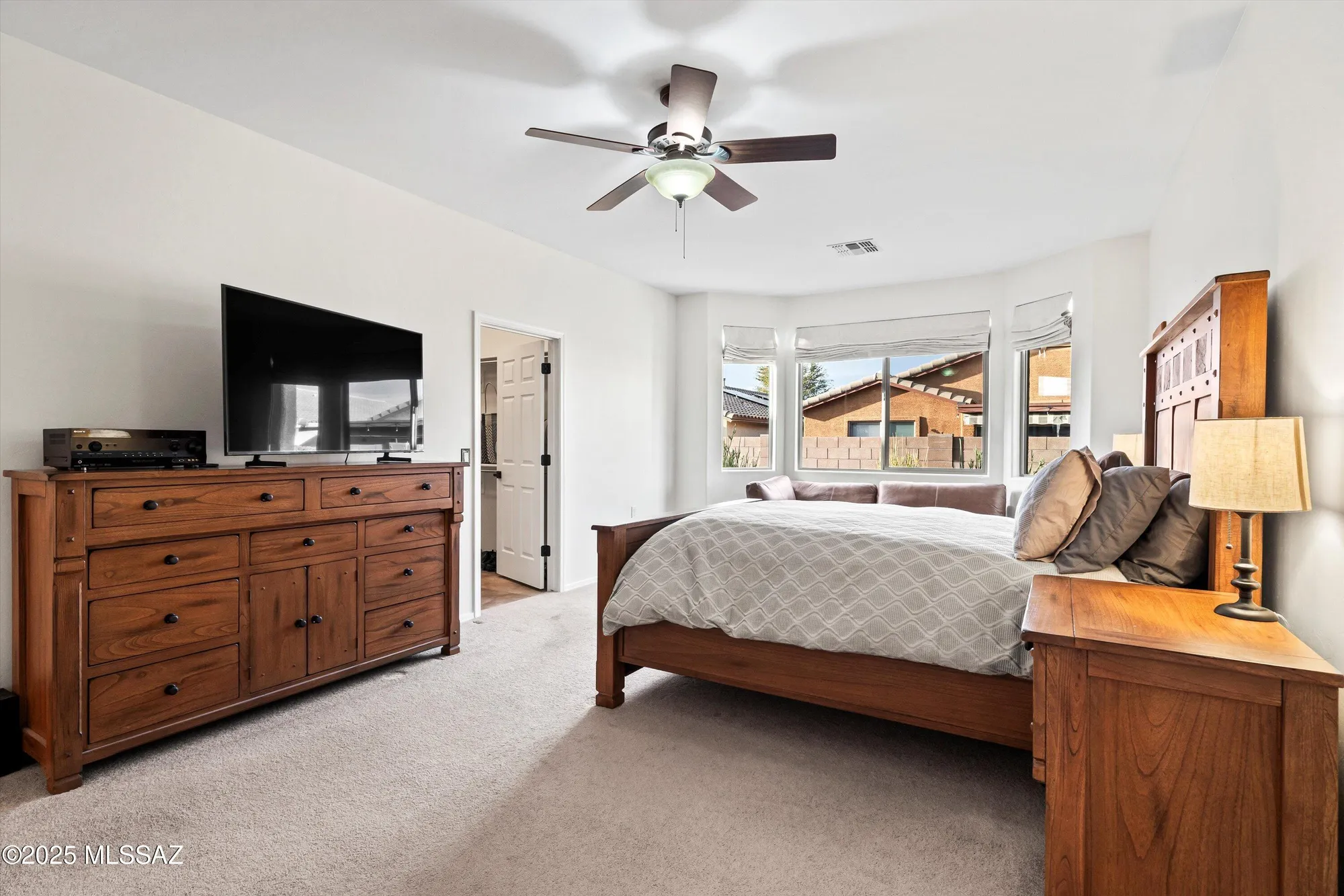 Property Slideshow image 24 of 50 | 13773 e carruthers st, Vail, AZ, 85641