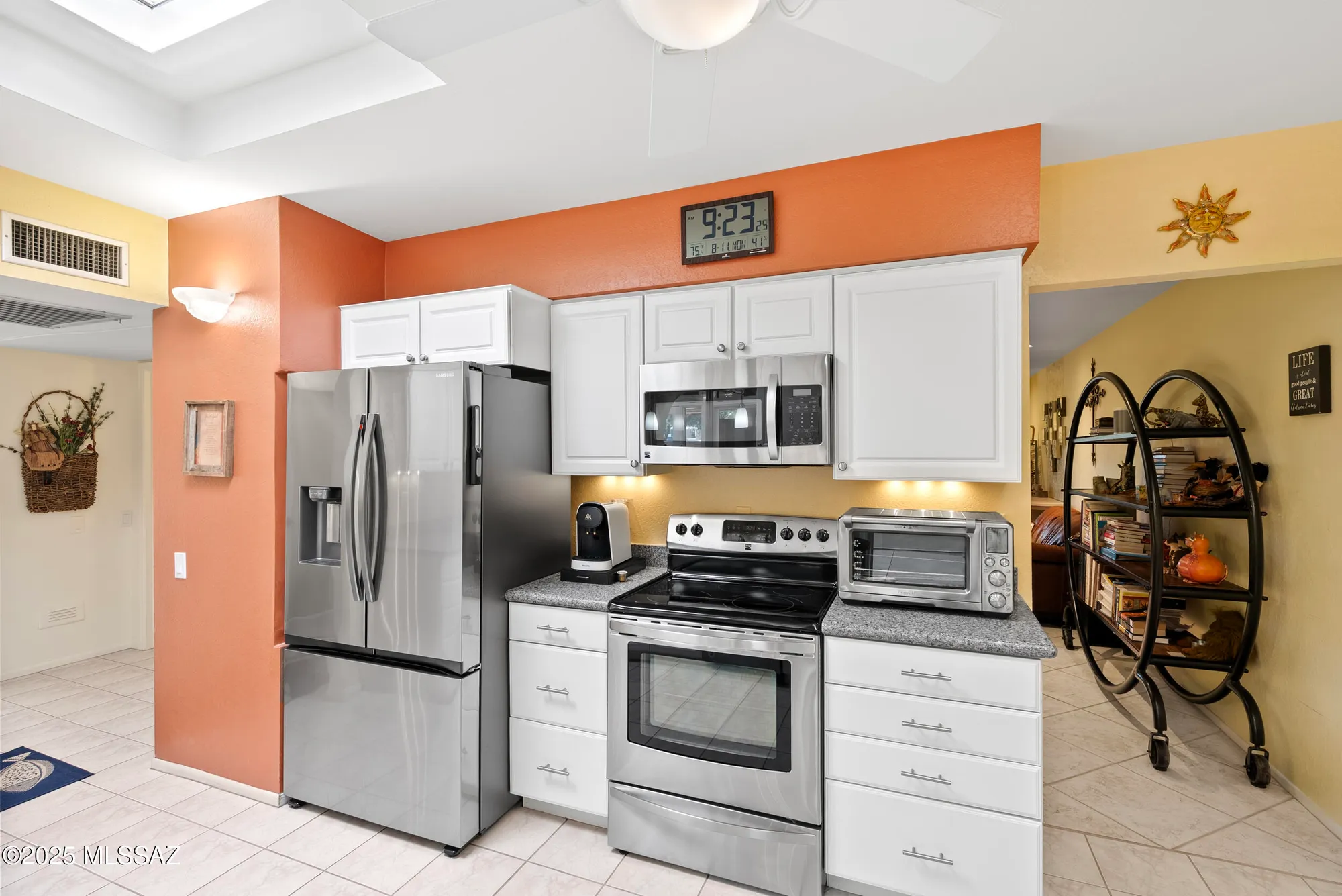 Property Slideshow image 20 of 32 | 211 s circulo napa, Green Valley, AZ, 85614