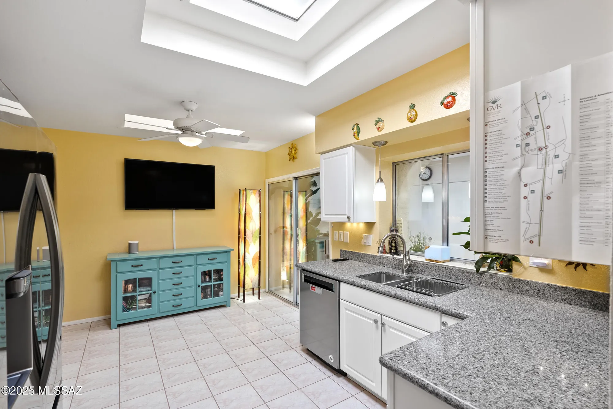 Property Slideshow image 5 of 32 | 211 s circulo napa, Green Valley, AZ, 85614