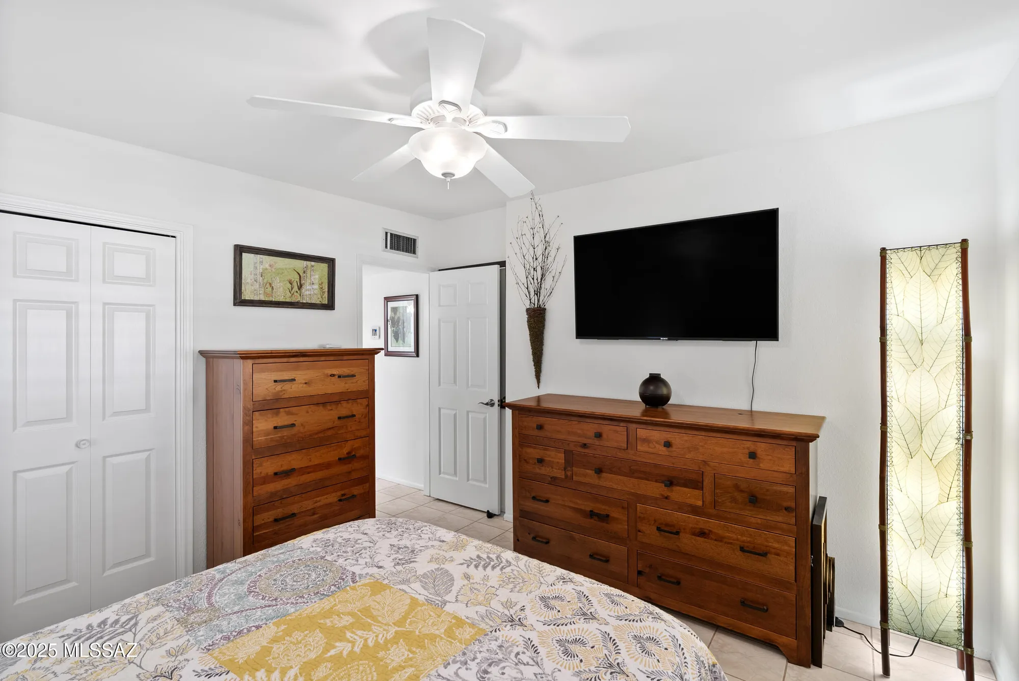 Property Slideshow image 13 of 32 | 211 s circulo napa, Green Valley, AZ, 85614