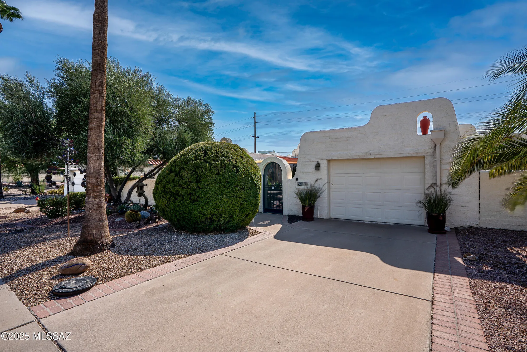 Property Slideshow image 29 of 32 | 211 s circulo napa, Green Valley, AZ, 85614