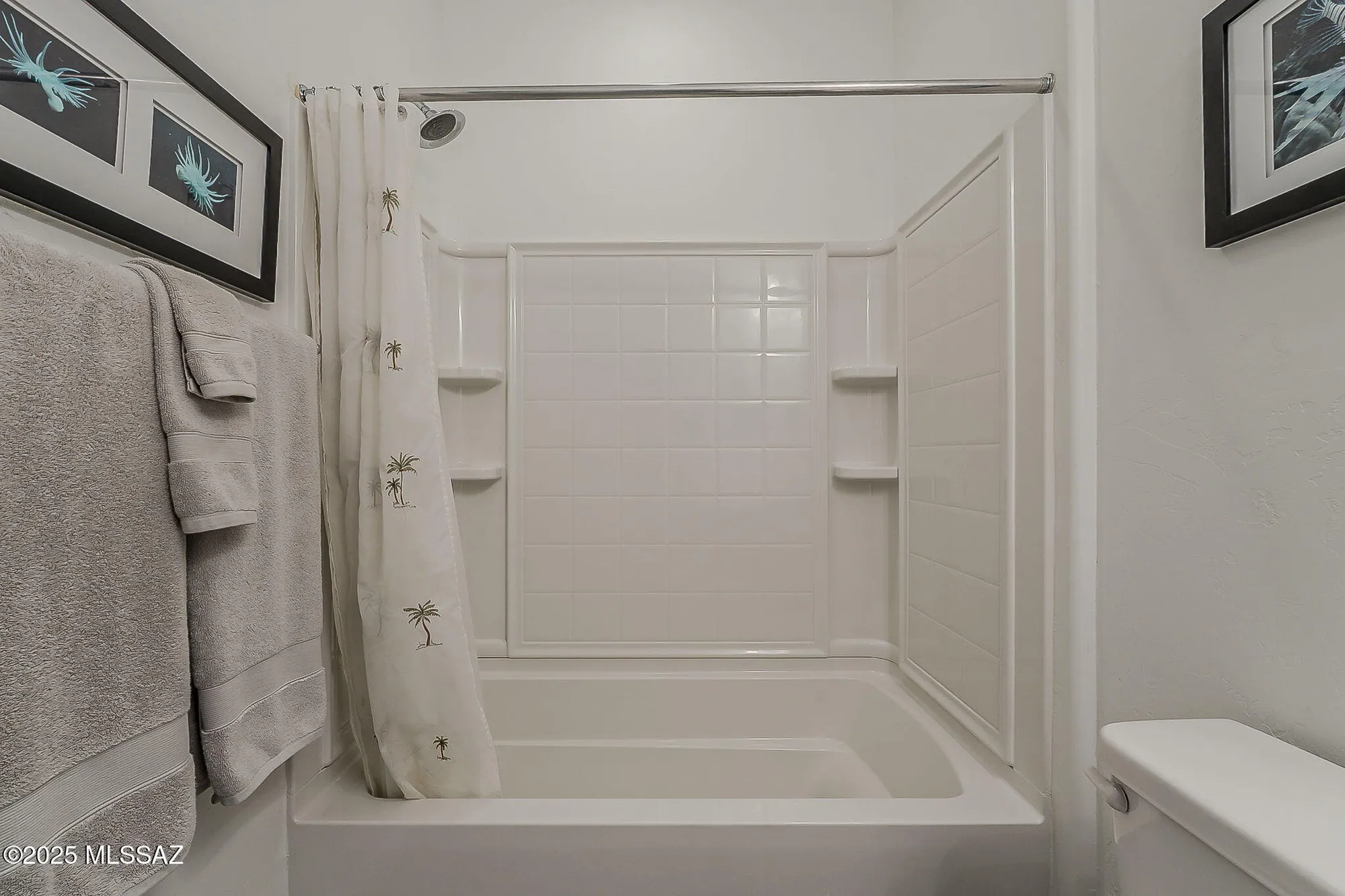 Property Slideshow image 44 of 48 | 1762 e sage thrasher dr, Green Valley, AZ, 85614