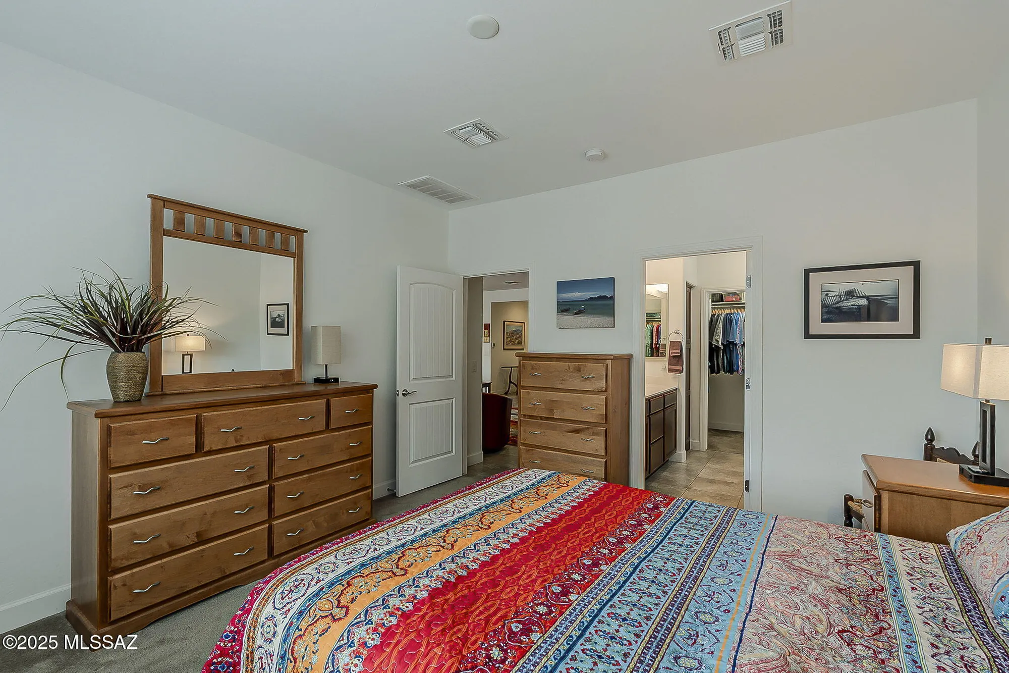 Property Slideshow image 37 of 48 | 1762 e sage thrasher dr, Green Valley, AZ, 85614