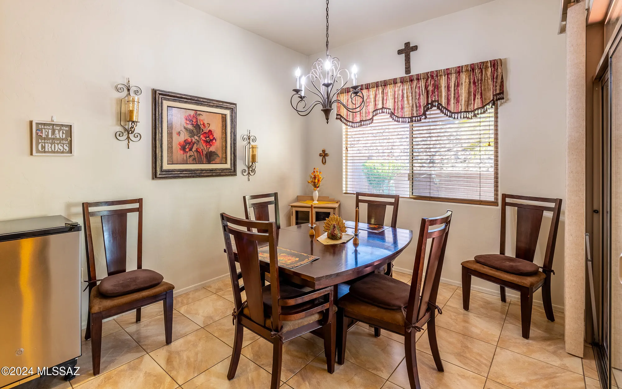 Property Slideshow image 12 of 41 | 5860 s painted canyon dr, Green Valley, AZ, 85622