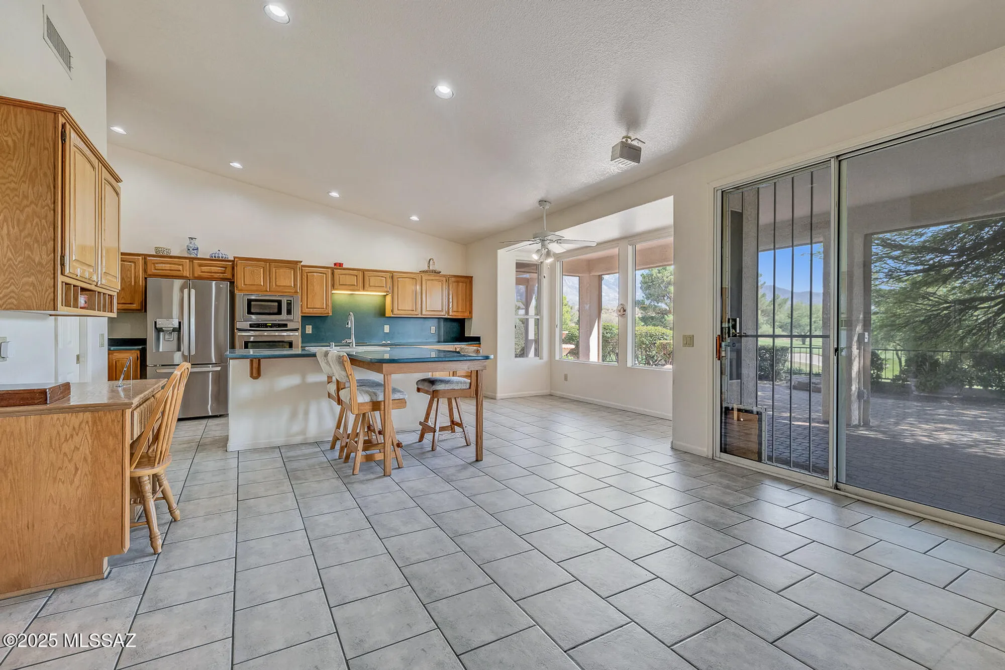 Property Slideshow image 16 of 50 | 64683 e rosewood dr, Tucson, AZ, 85739