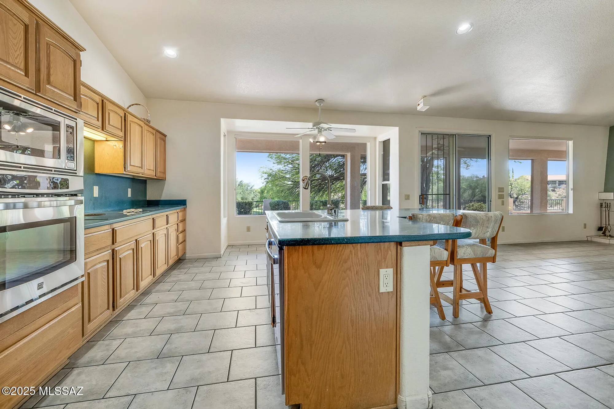 Property Slideshow image 18 of 50 | 64683 e rosewood dr, Tucson, AZ, 85739