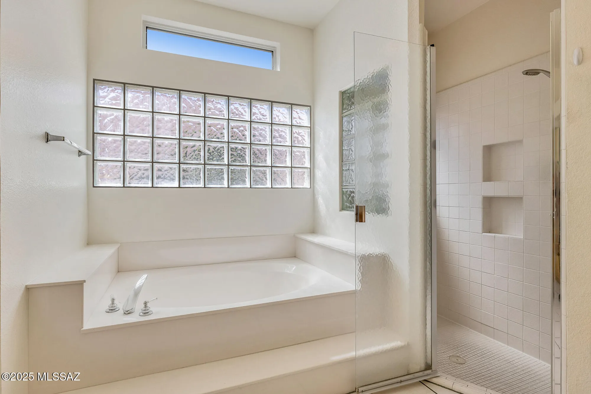 Property Slideshow image 24 of 50 | 64683 e rosewood dr, Tucson, AZ, 85739