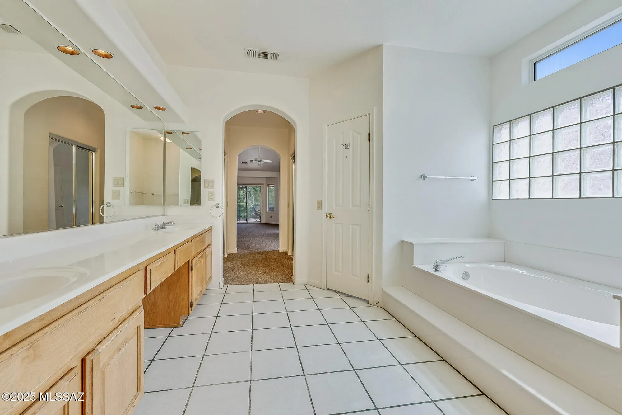 Property Slideshow image 25 of 50 | 64683 e rosewood dr, Tucson, AZ, 85739