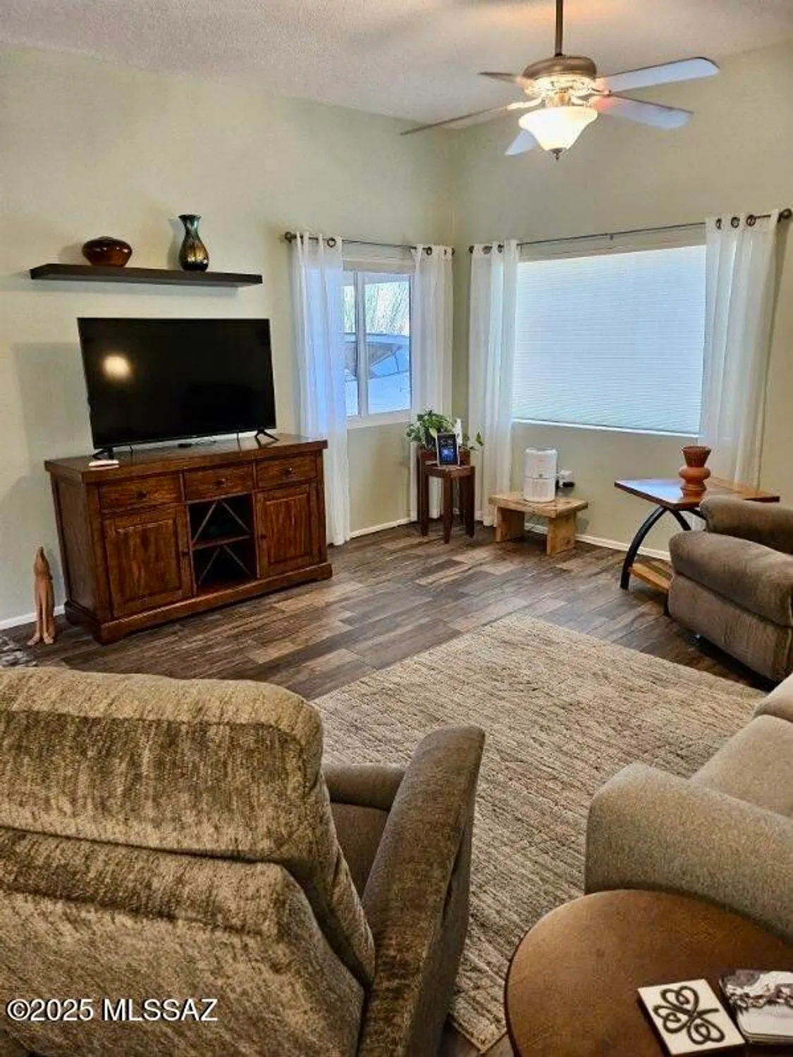 Property Slideshow image 4 of 41 | 1439 w camino calderon, Green Valley, AZ, 85622