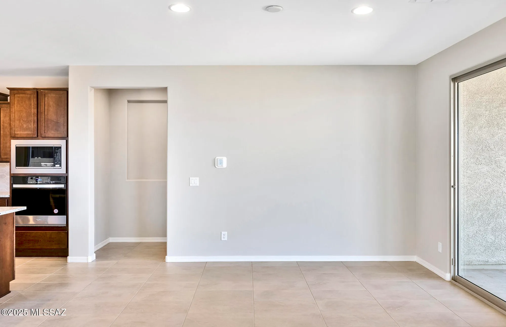 Property Slideshow image 9 of 25 | 8068 s sonoran oak dr, Tucson, AZ, 85747