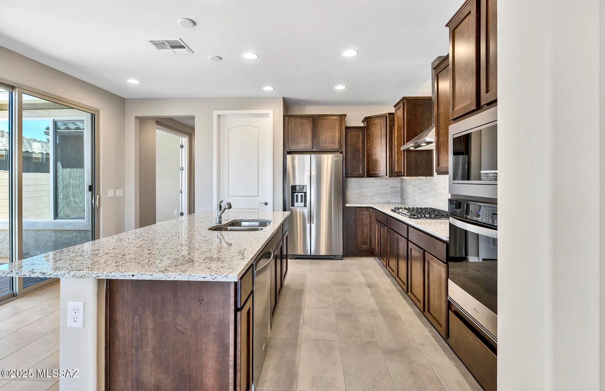 Property Slideshow image 14 of 25 | 8068 s sonoran oak dr, Tucson, AZ, 85747