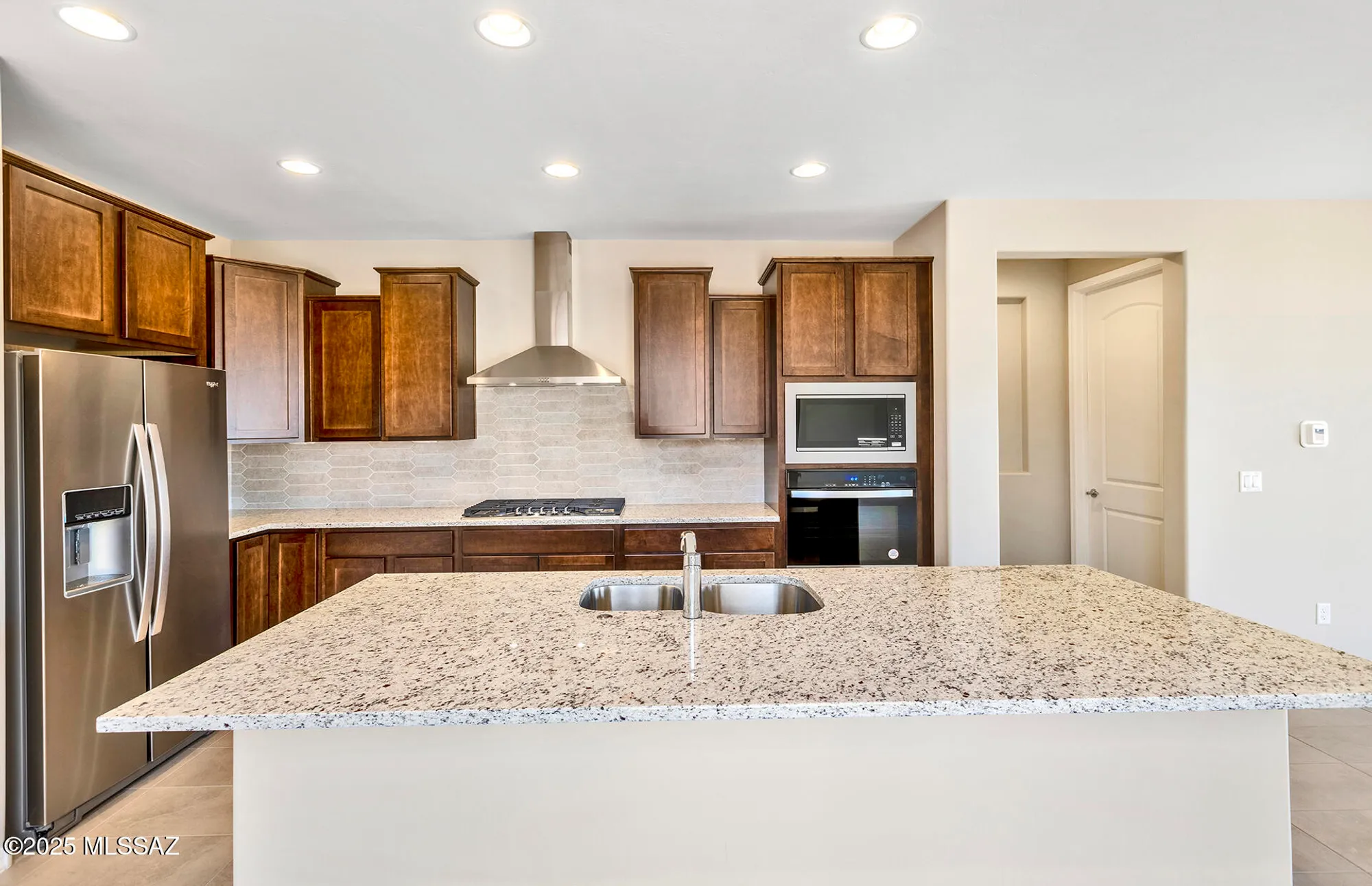 Property Slideshow image 16 of 25 | 8068 s sonoran oak dr, Tucson, AZ, 85747