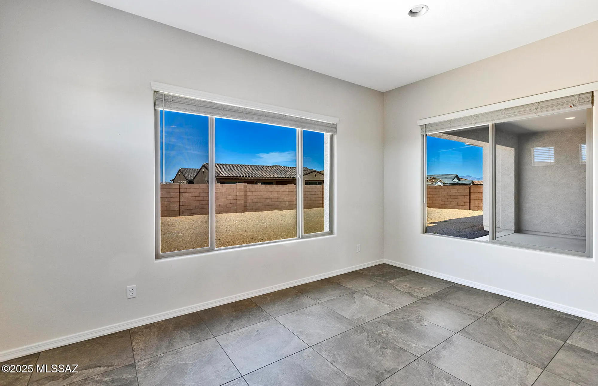 Property Slideshow image 14 of 28 | 8014 s velvet ash dr, Tucson, AZ, 85747