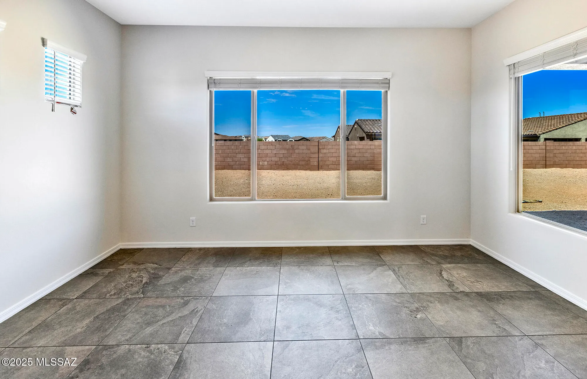 Property Slideshow image 15 of 28 | 8014 s velvet ash dr, Tucson, AZ, 85747