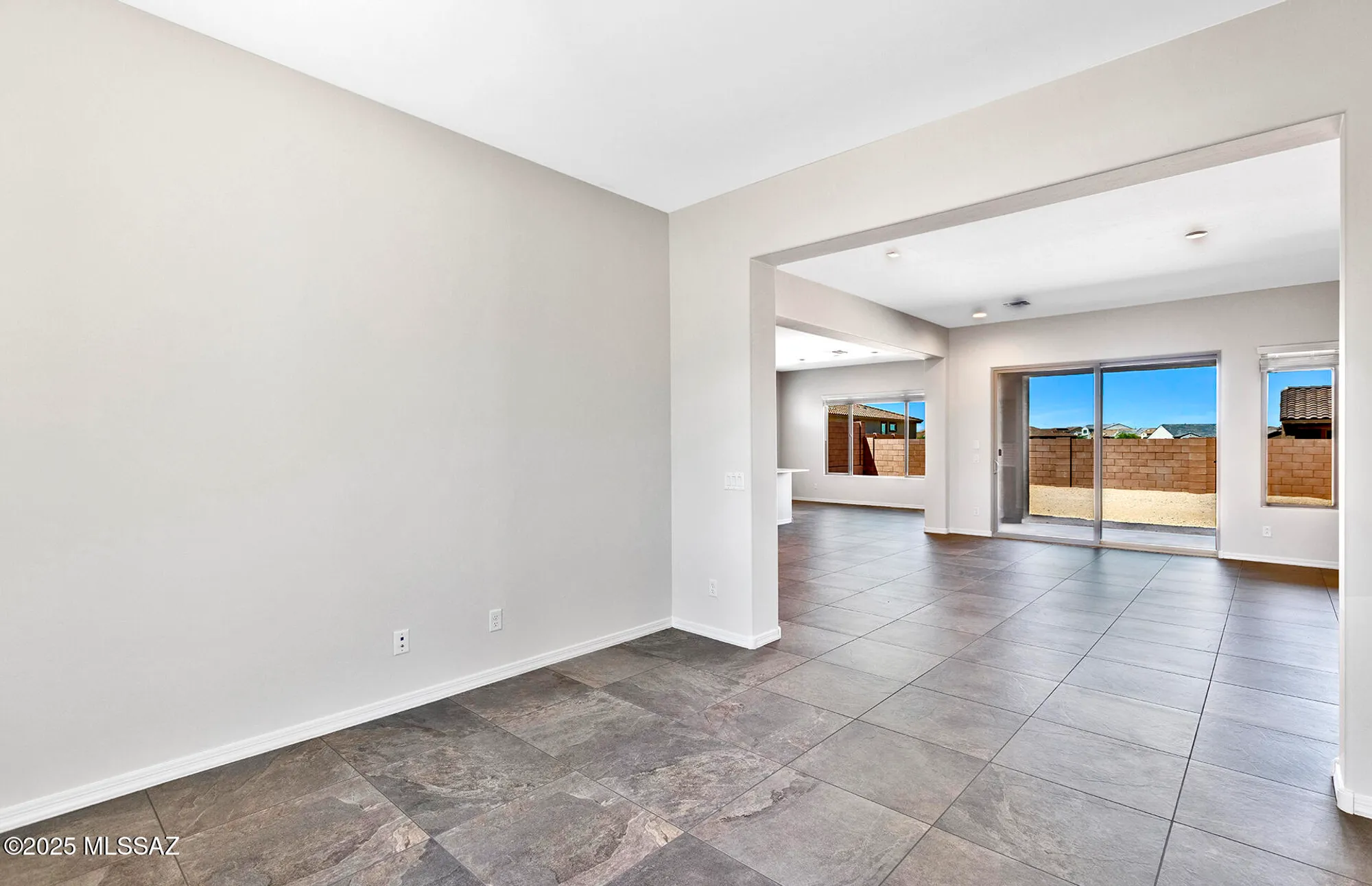 Property Slideshow image 8 of 28 | 8014 s velvet ash dr, Tucson, AZ, 85747