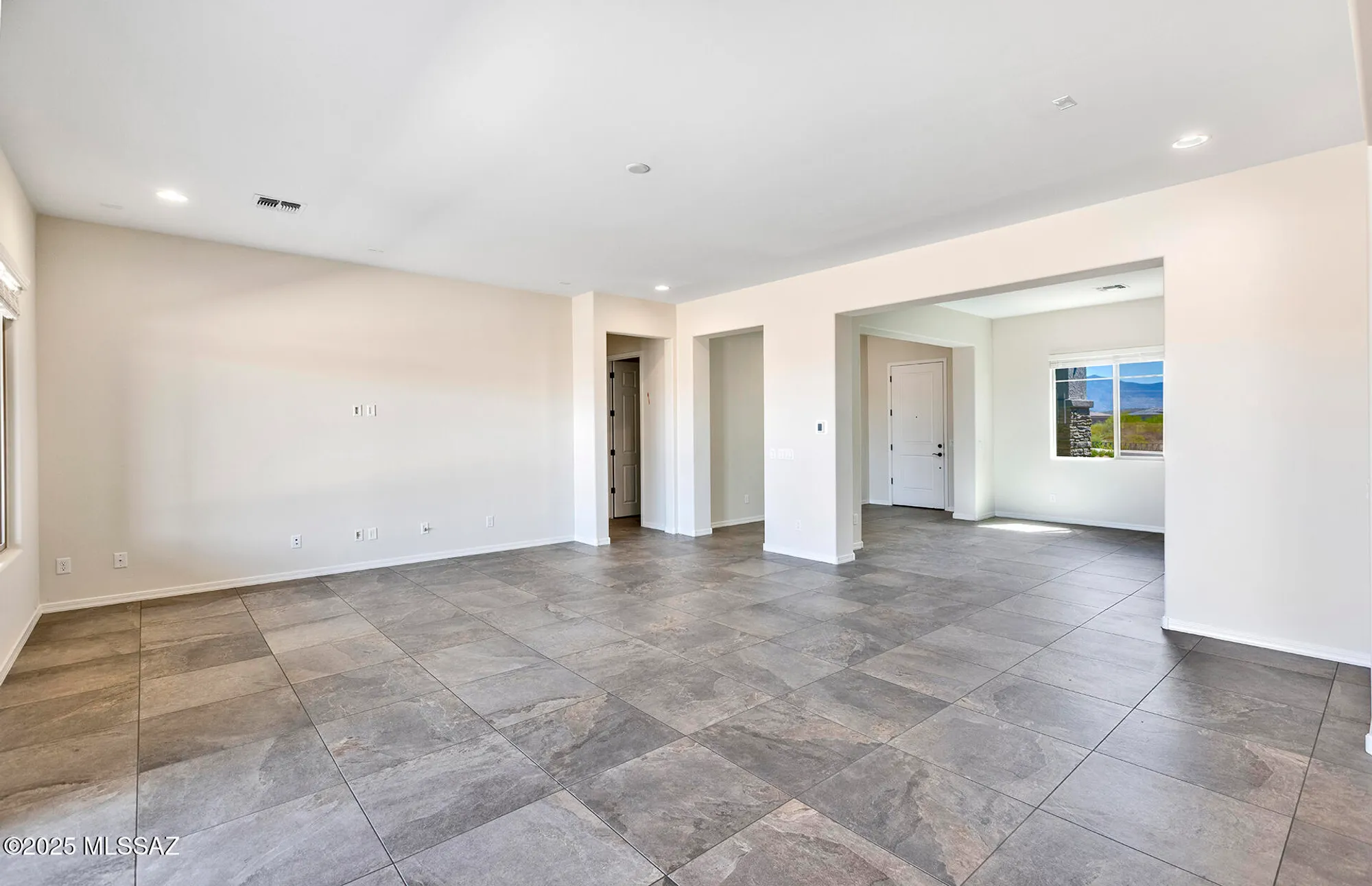 Property Slideshow image 10 of 28 | 8014 s velvet ash dr, Tucson, AZ, 85747