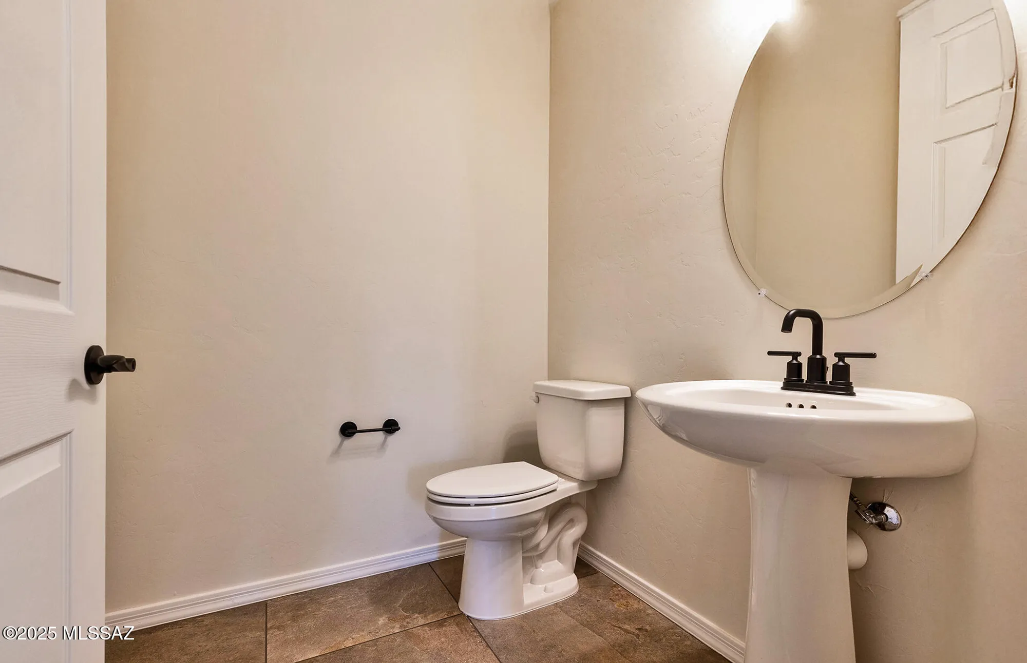 Property Slideshow image 20 of 28 | 8014 s velvet ash dr, Tucson, AZ, 85747