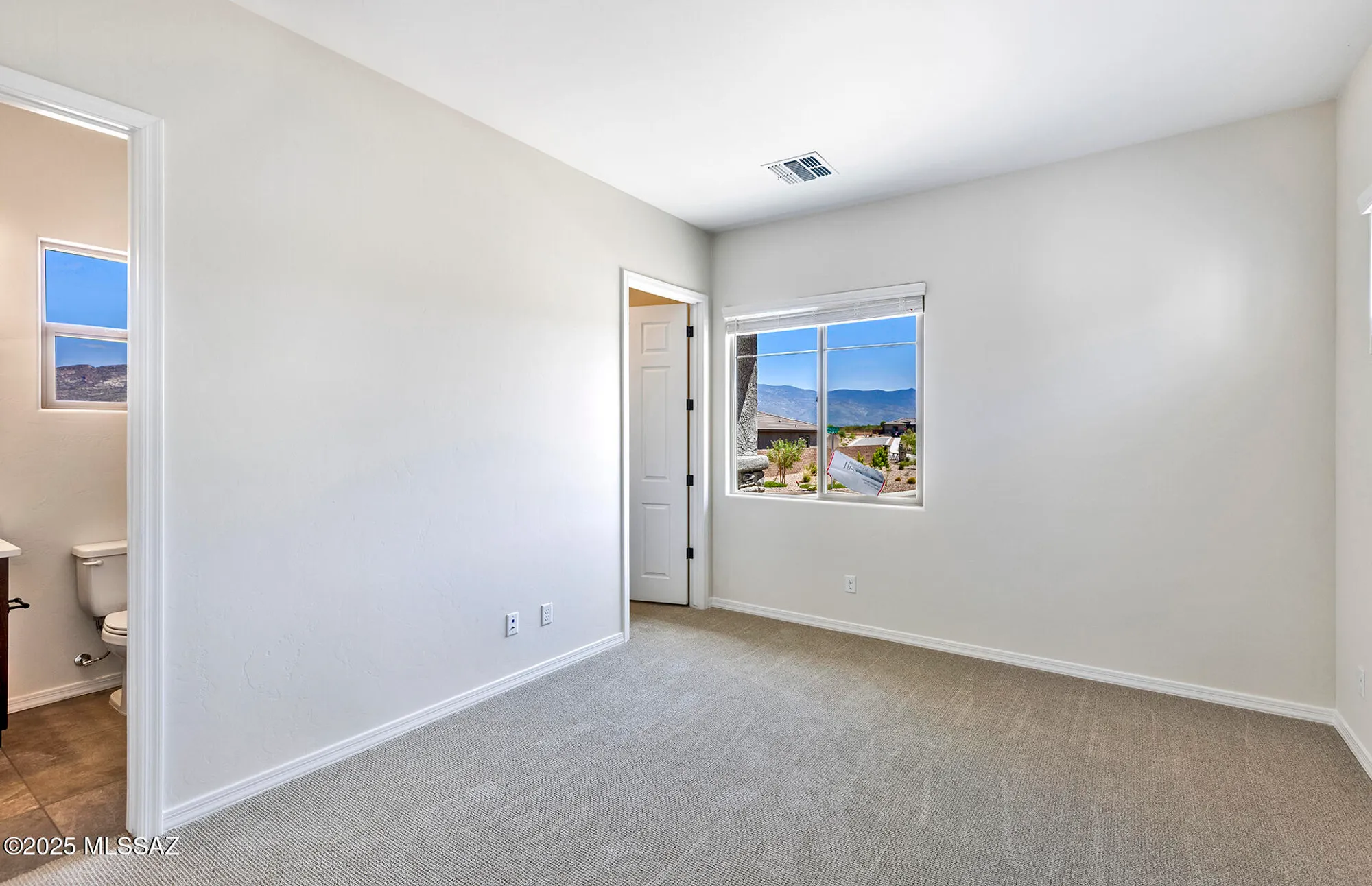 Property Slideshow image 4 of 28 | 8014 s velvet ash dr, Tucson, AZ, 85747