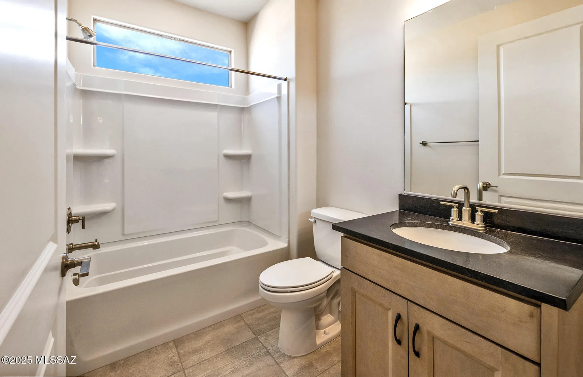 Property Slideshow image 4 of 26 | 8109 s sonoran oak dr, Tucson, AZ, 85747