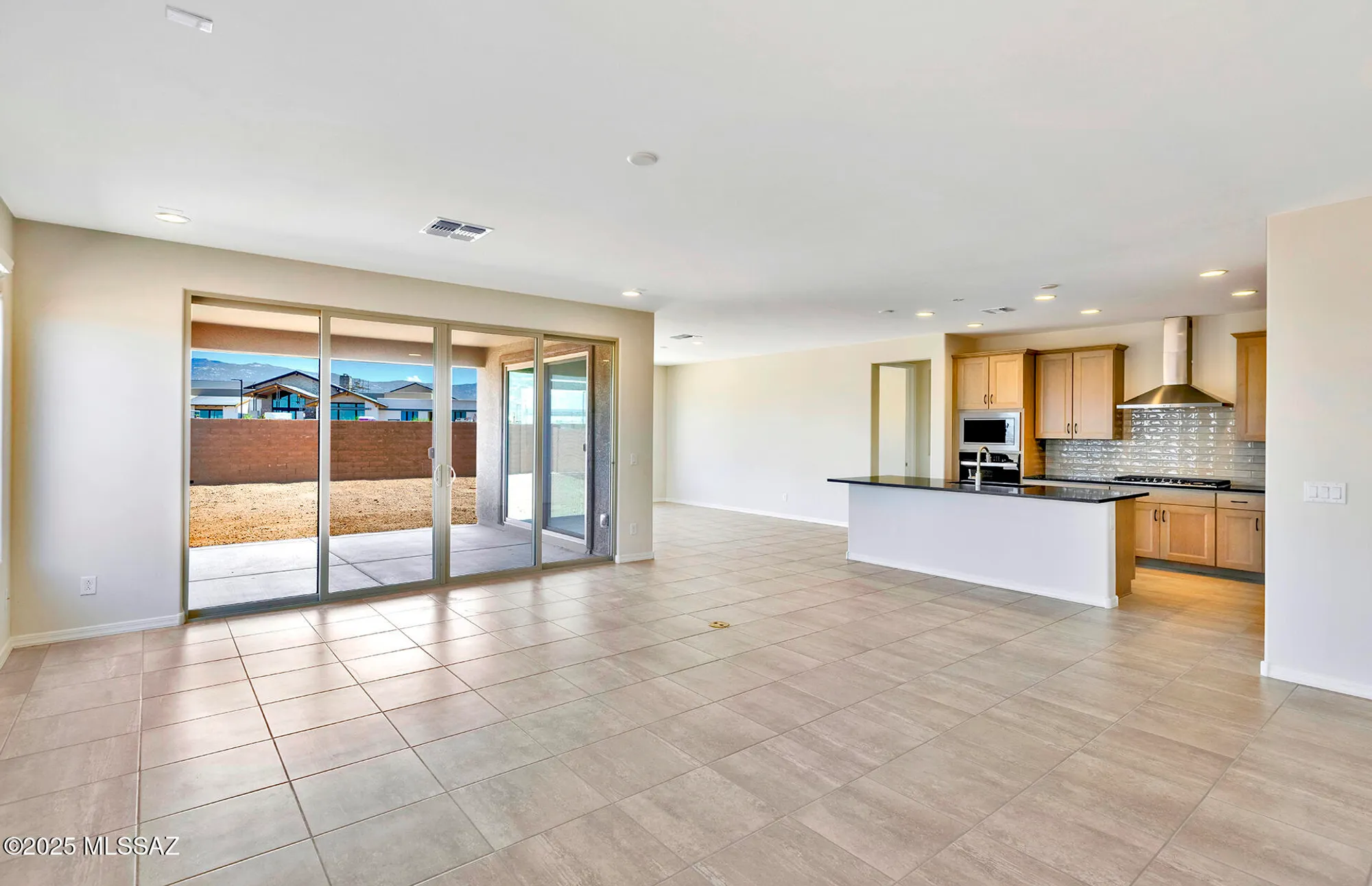 Property Slideshow image 12 of 26 | 8109 s sonoran oak dr, Tucson, AZ, 85747