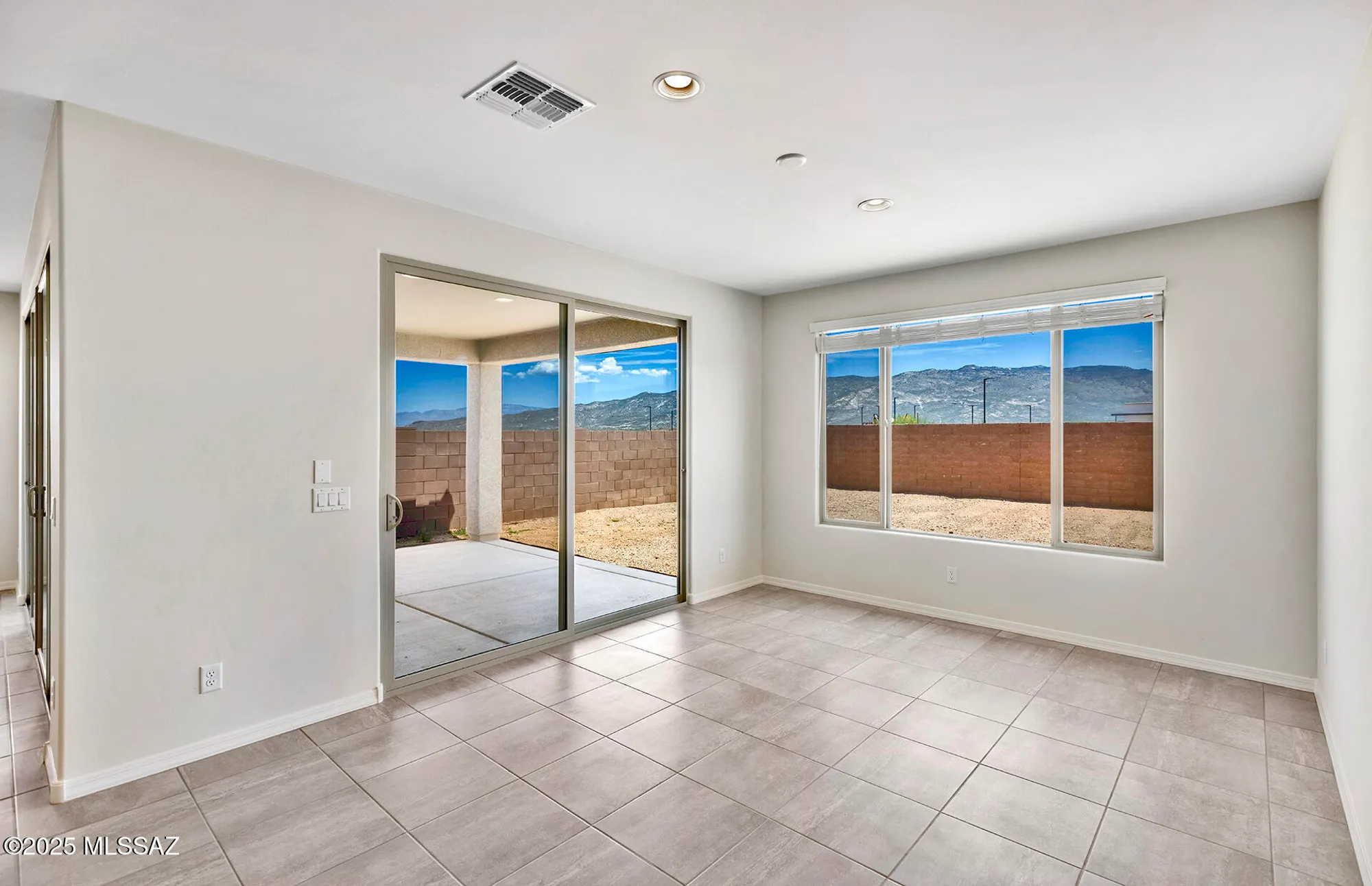 Property Slideshow image 8 of 26 | 8109 s sonoran oak dr, Tucson, AZ, 85747