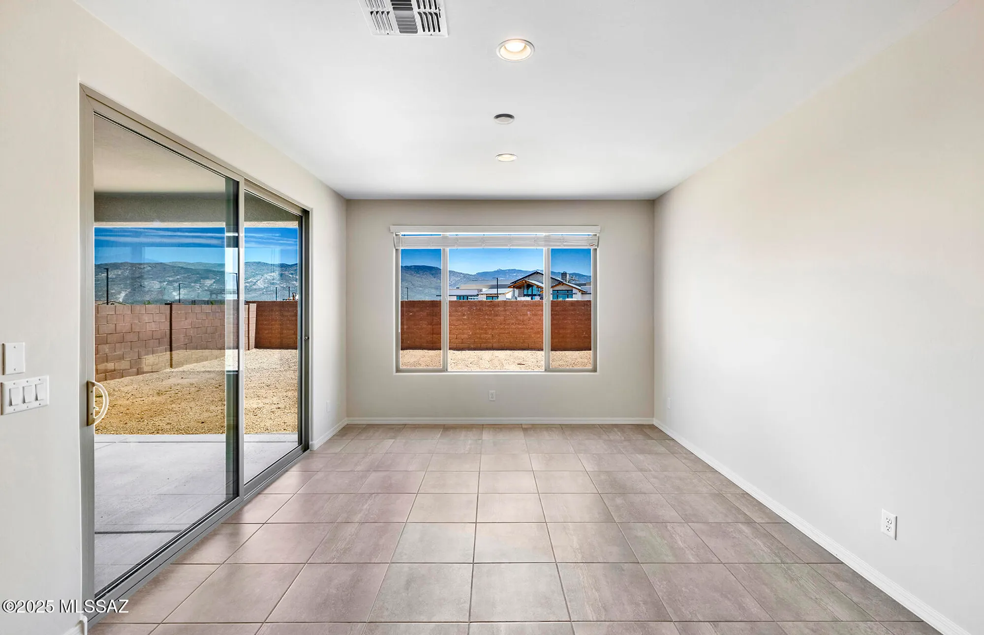 Property Slideshow image 9 of 26 | 8109 s sonoran oak dr, Tucson, AZ, 85747