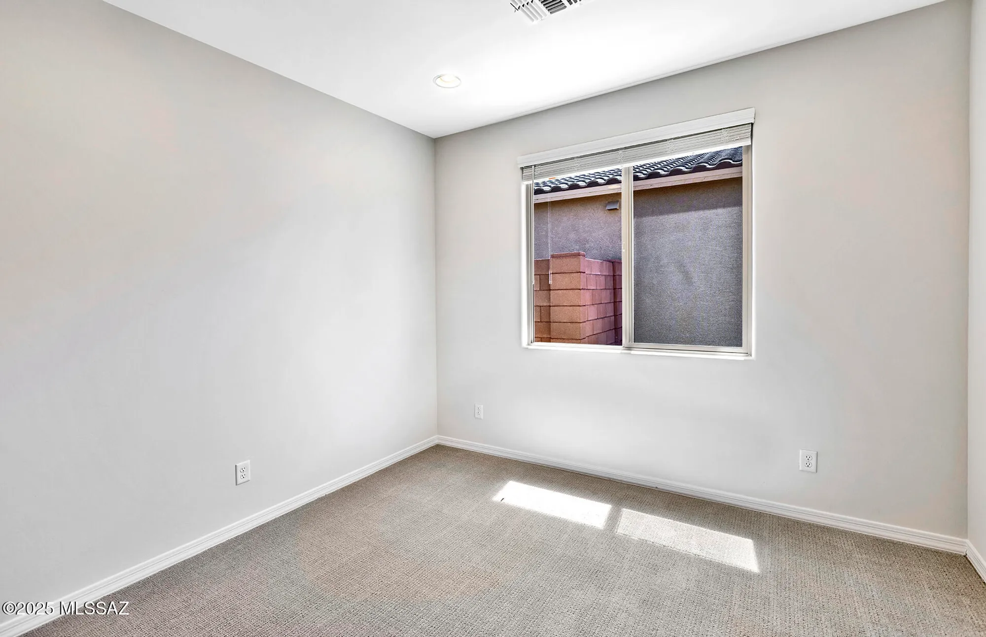 Property Slideshow image 5 of 26 | 8109 s sonoran oak dr, Tucson, AZ, 85747