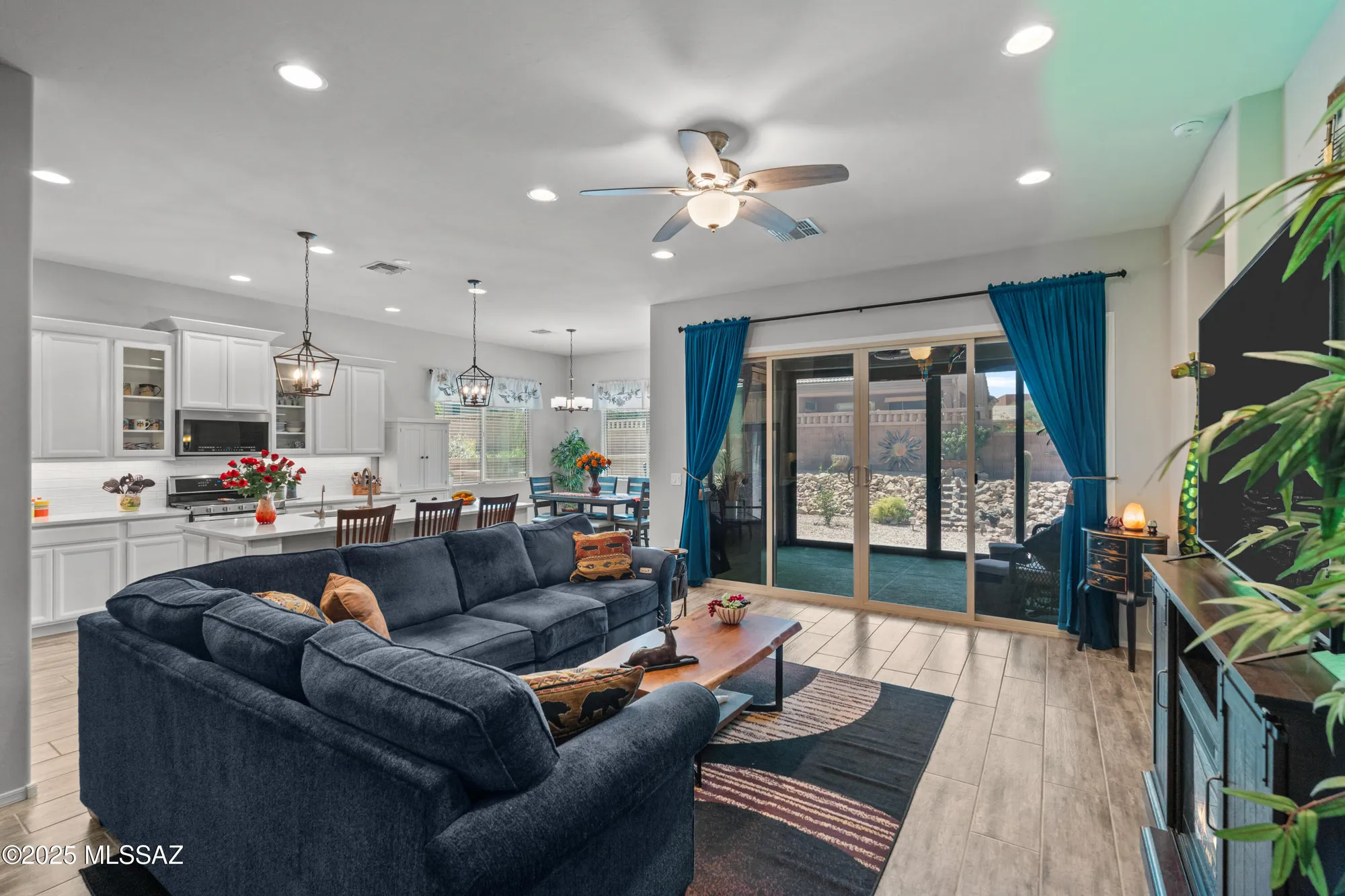 Property Slideshow image 8 of 51 | 5796 s azure vista way, Green Valley, AZ, 85622