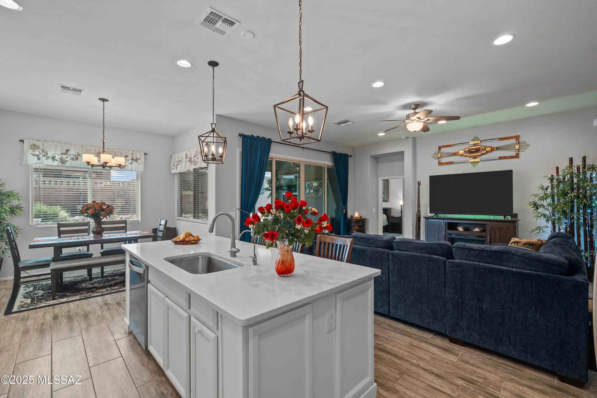 Property Slideshow image 17 of 51 | 5796 s azure vista way, Green Valley, AZ, 85622