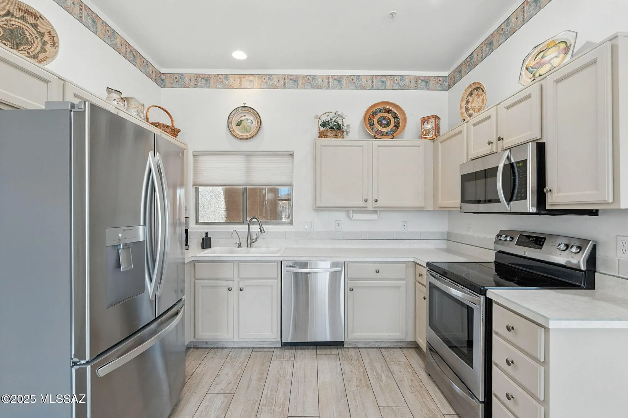 Property Slideshow image 10 of 32 | 580 w crenshaw ln, Green Valley, AZ, 85614