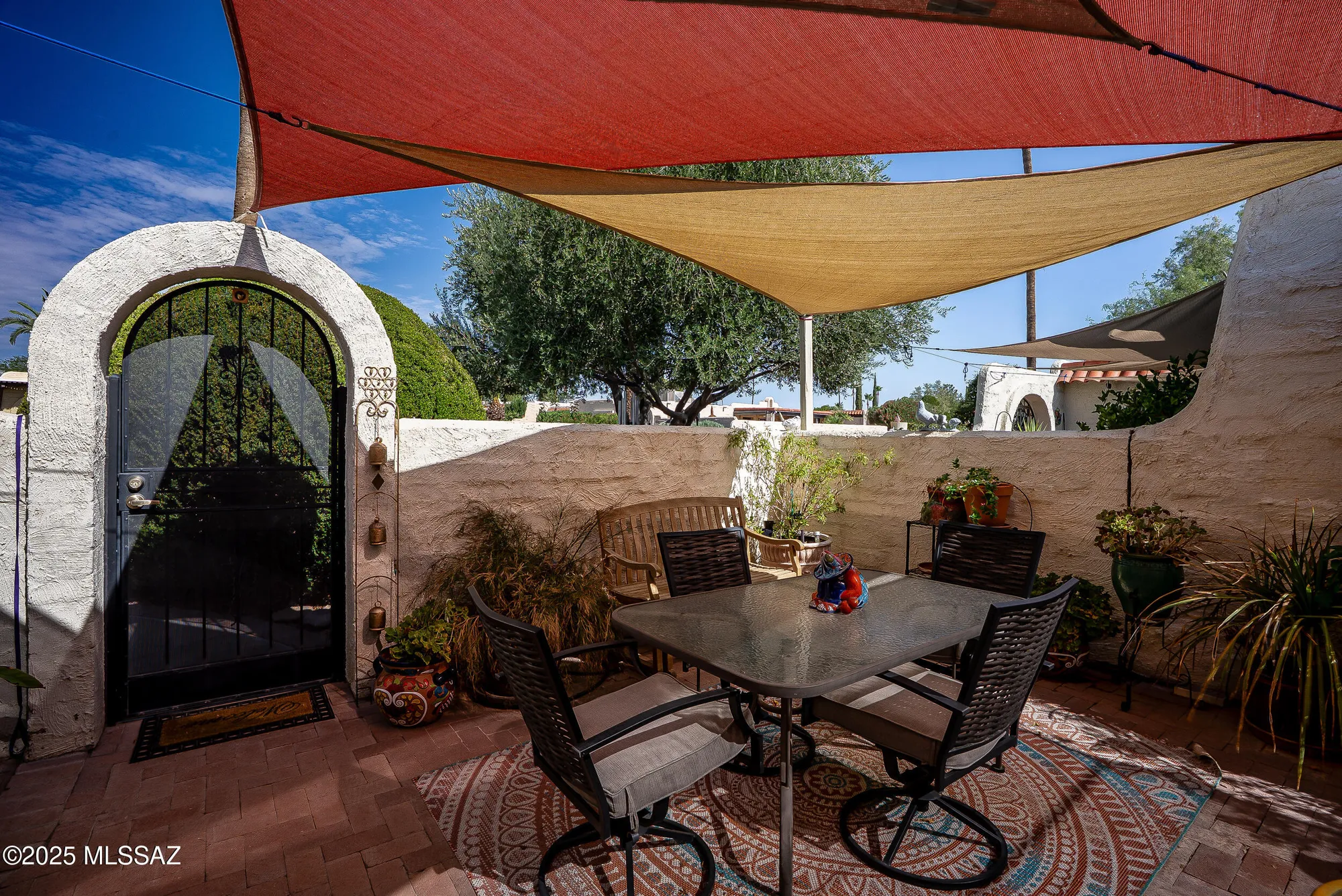 Property Slideshow image 26 of 32 | 211 s circulo napa, Green Valley, AZ, 85614
