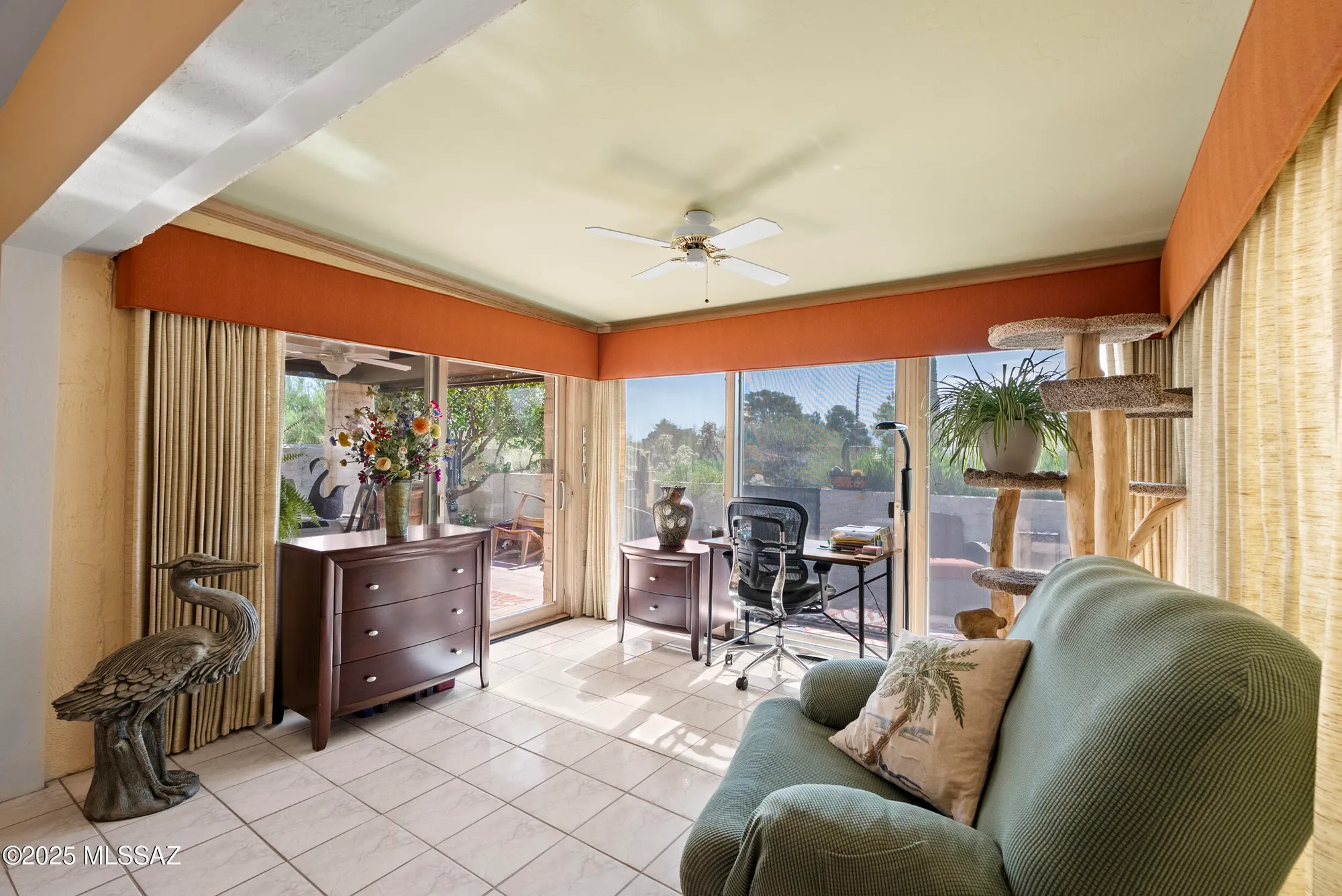 Property Slideshow image 8 of 32 | 211 s circulo napa, Green Valley, AZ, 85614