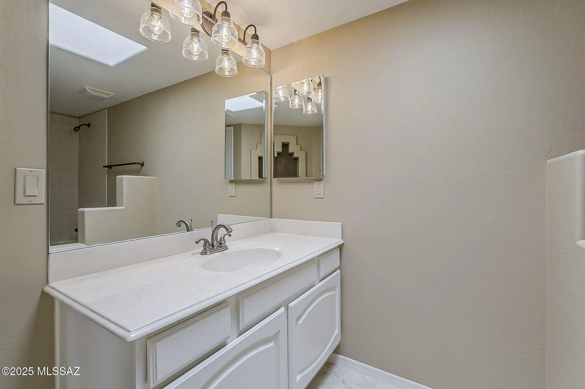 Property Slideshow image 28 of 51 | 459 s camino holgado, Green Valley, AZ, 85614