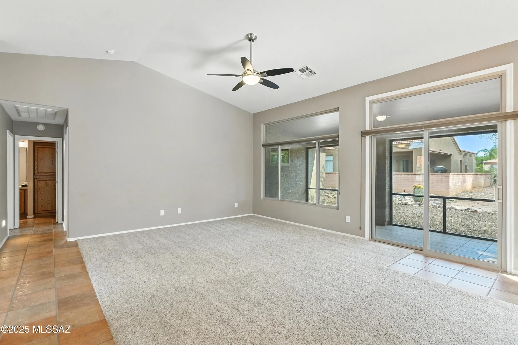 Property Slideshow image 11 of 50 | 1892 e cliff swallow trl, Green Valley, AZ, 85614