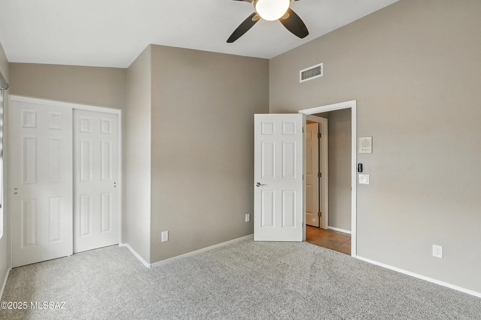 Property Slideshow image 34 of 50 | 1892 e cliff swallow trl, Green Valley, AZ, 85614