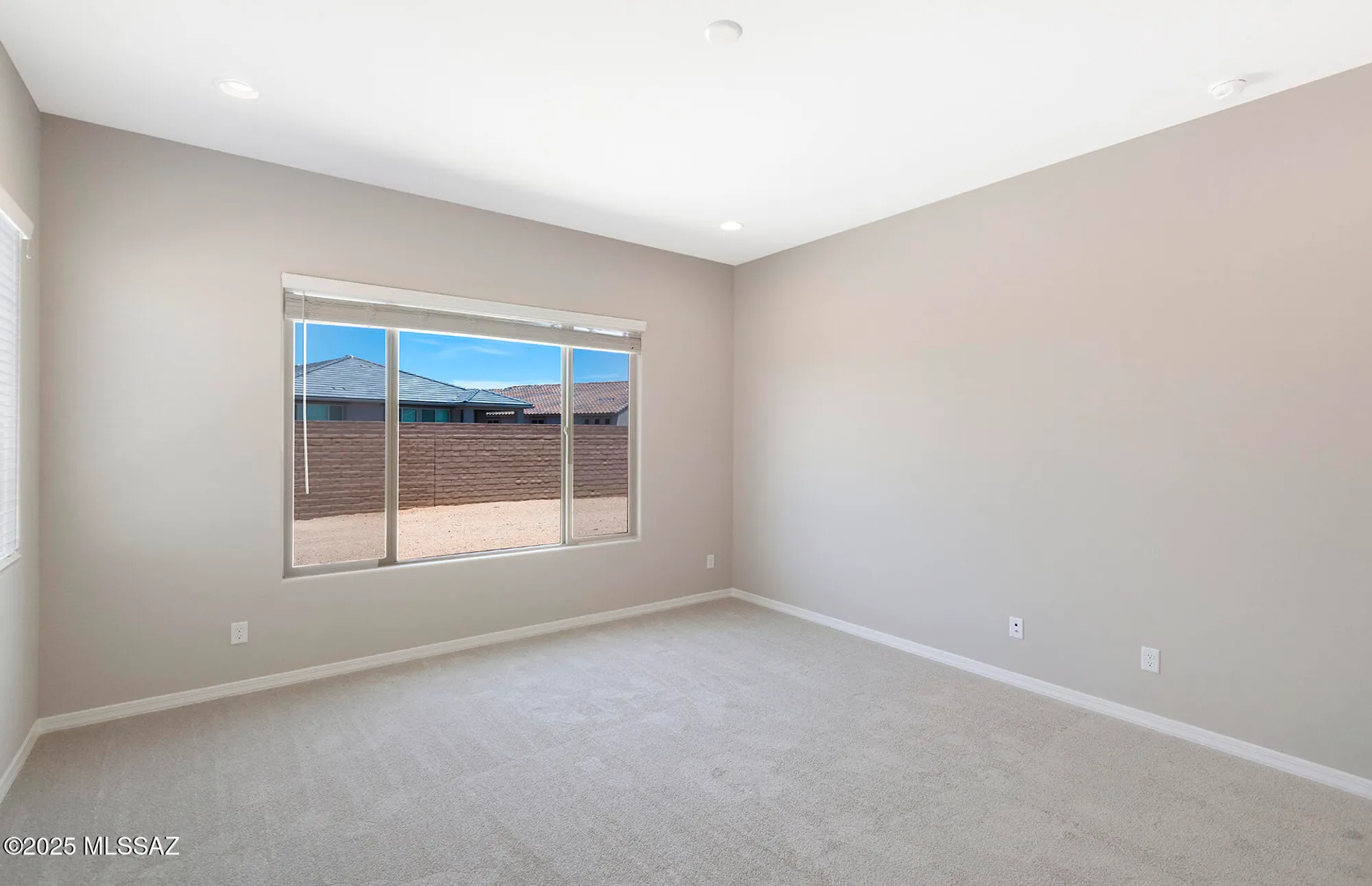 Property Slideshow image 18 of 23 | 13559 e red juniper way, Tucson, AZ, 85747