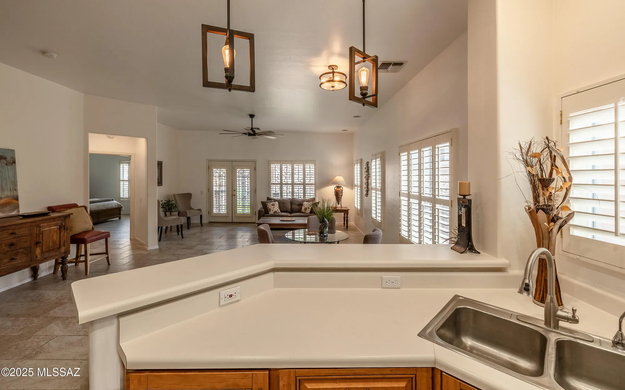 Property Slideshow image 10 of 39 | 13592 n heritage canyon dr, Marana, AZ, 85658