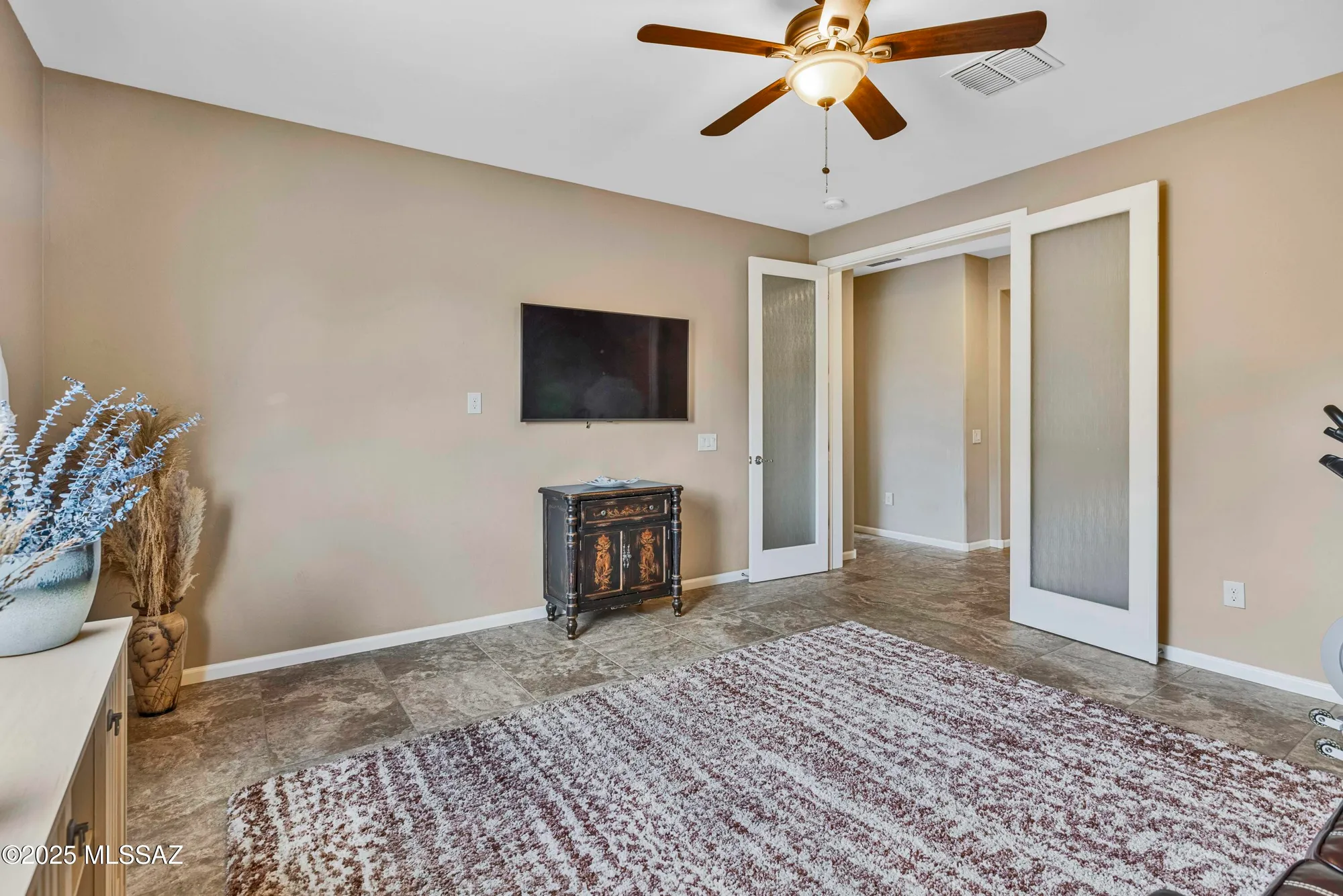 Property Slideshow image 7 of 50 | 31728 s summerwind dr, Oracle, AZ, 85623