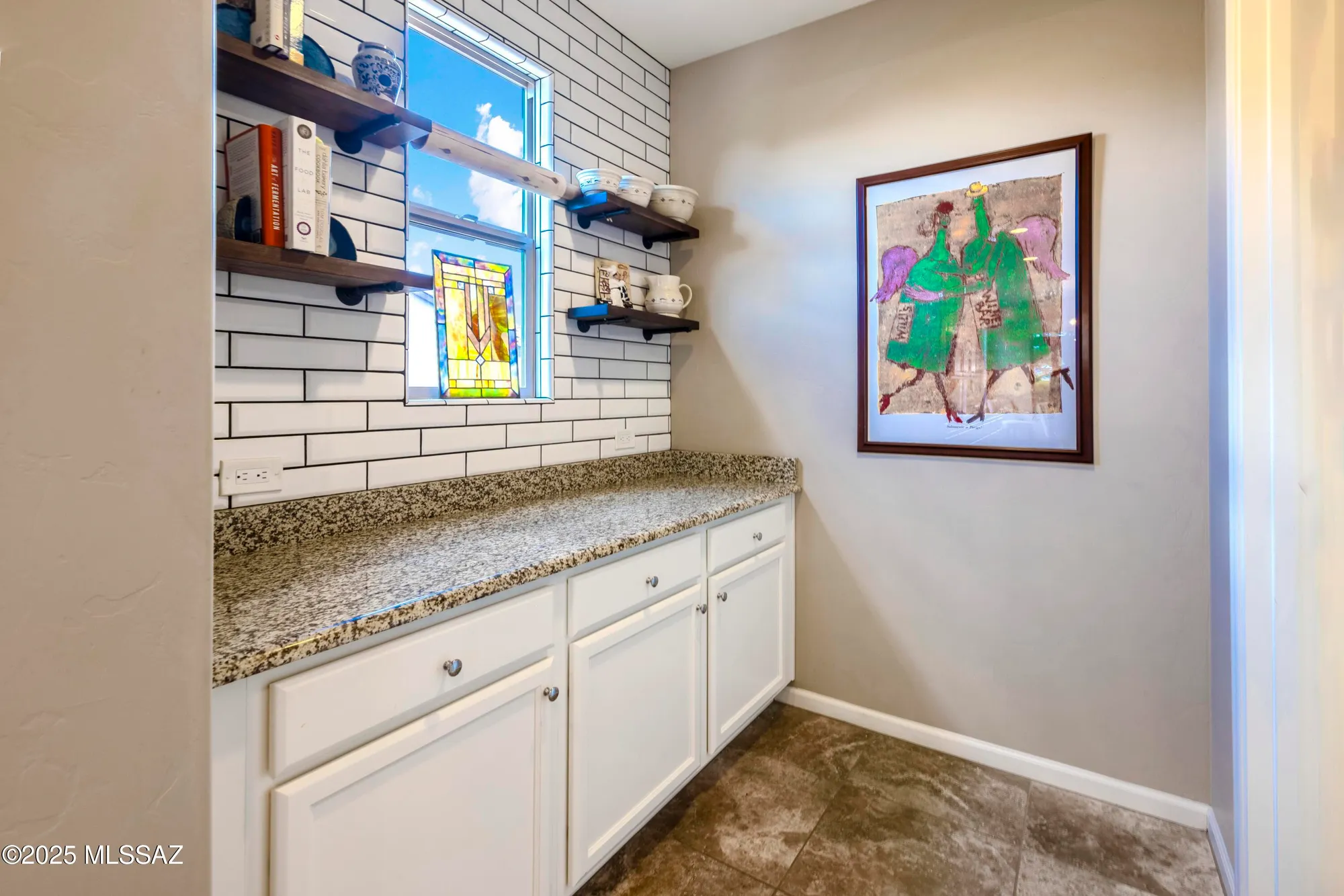 Property Slideshow image 6 of 50 | 31728 s summerwind dr, Oracle, AZ, 85623