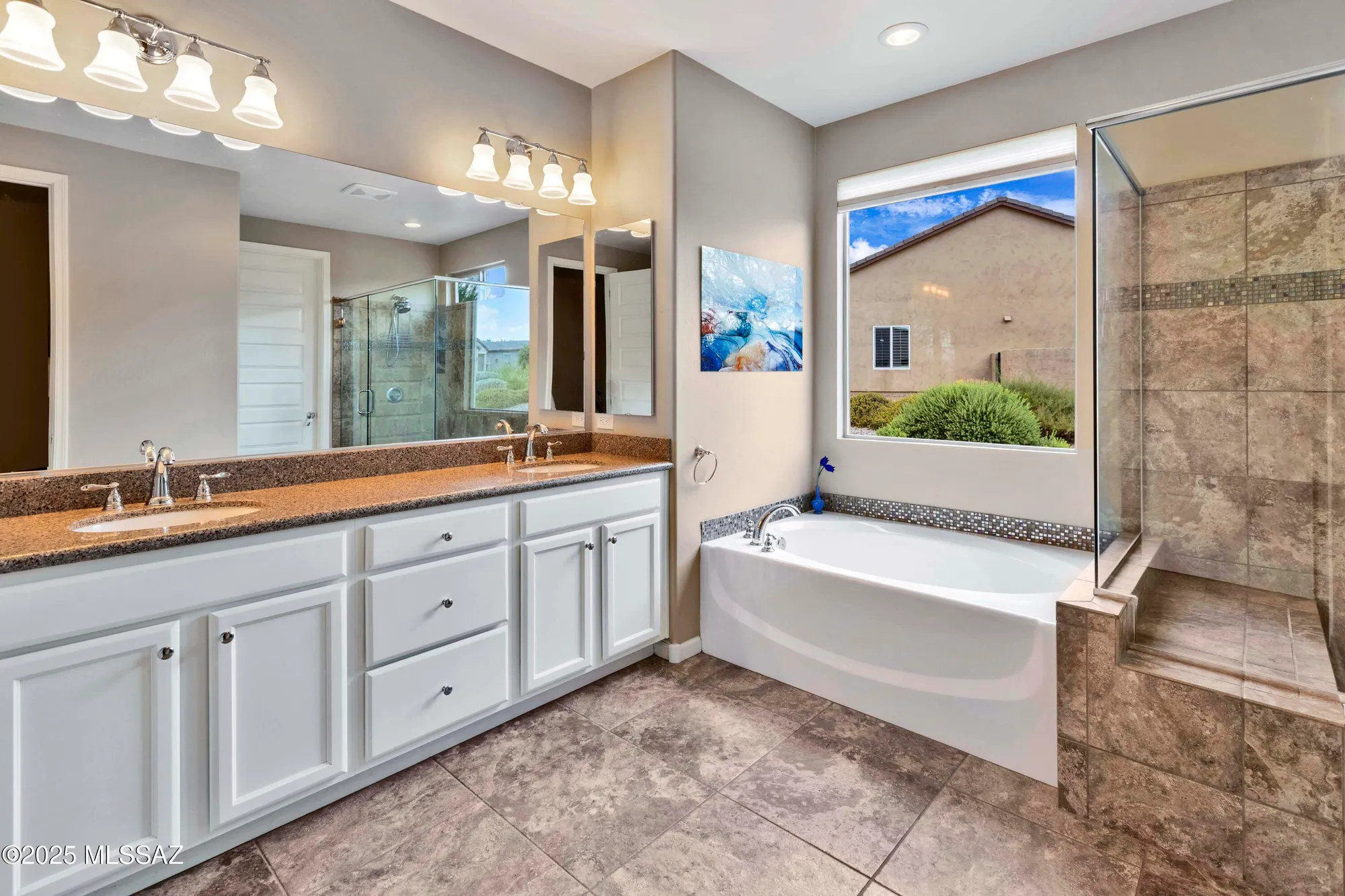 Property Slideshow image 19 of 50 | 31728 s summerwind dr, Oracle, AZ, 85623