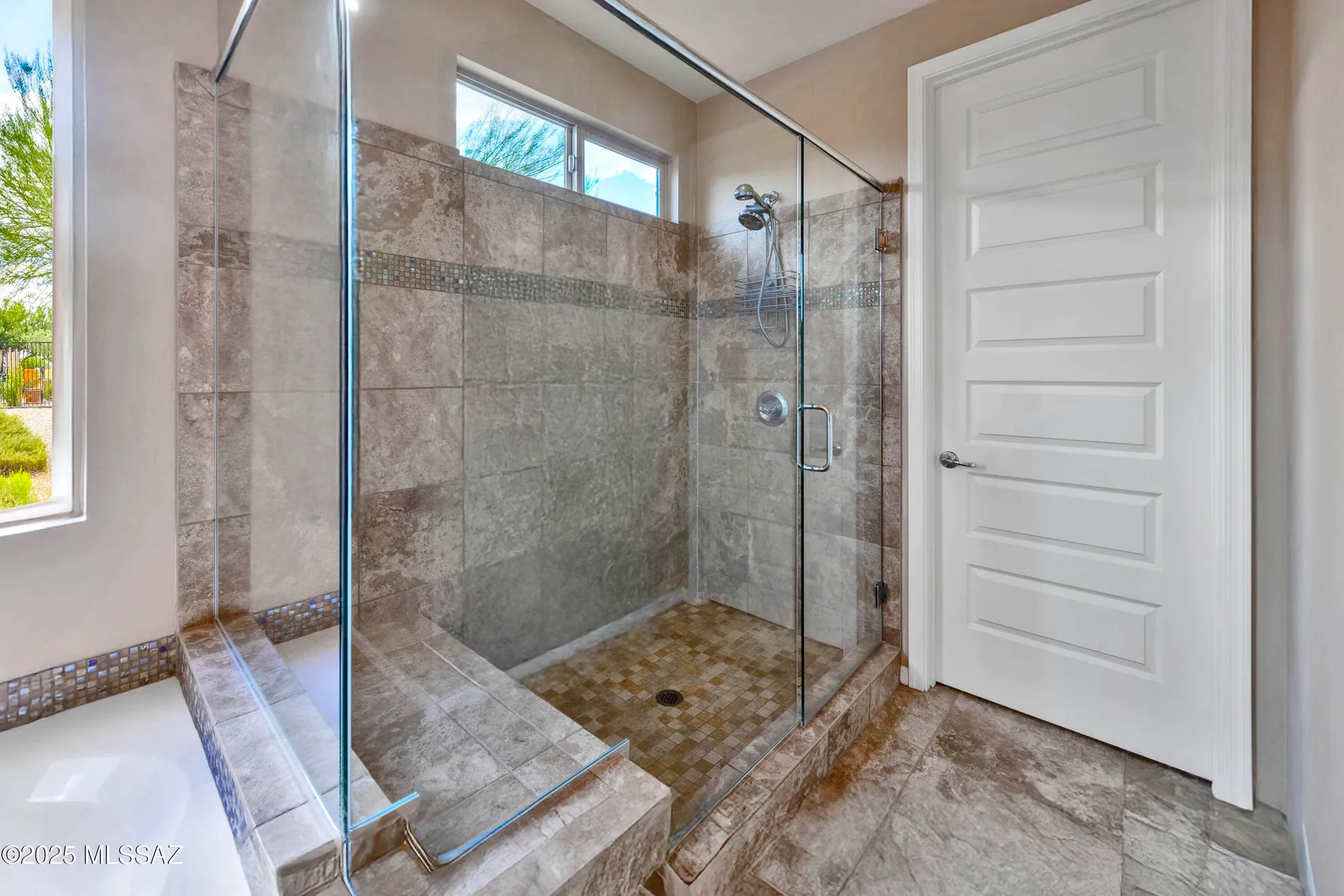 Property Slideshow image 21 of 50 | 31728 s summerwind dr, Oracle, AZ, 85623