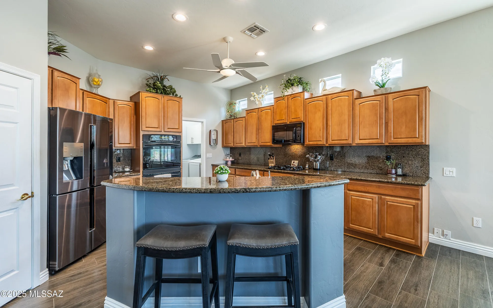 Property Slideshow image 12 of 48 | 5371 w leatherflower ln, Marana, AZ, 85658