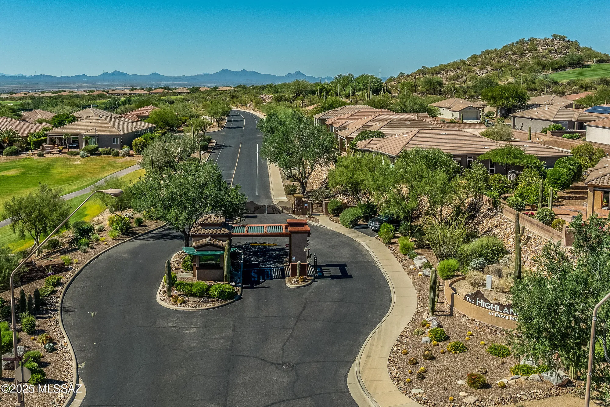 Property Slideshow image 38 of 48 | 5371 w leatherflower ln, Marana, AZ, 85658