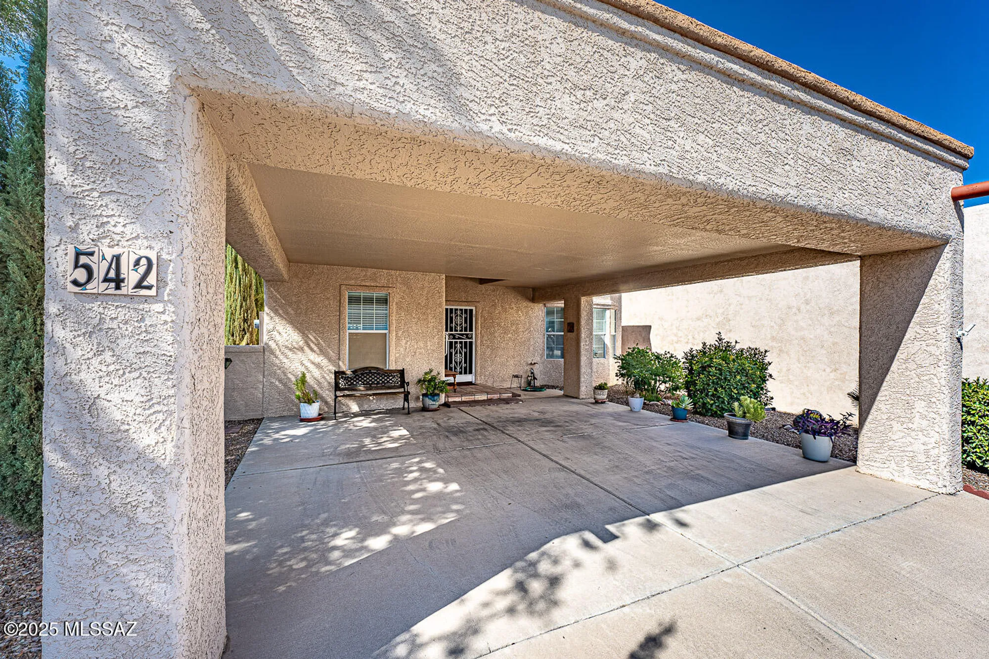 Property Slideshow image 8 of 41 | 542 w riverdale ct, Green Valley, AZ, 85614